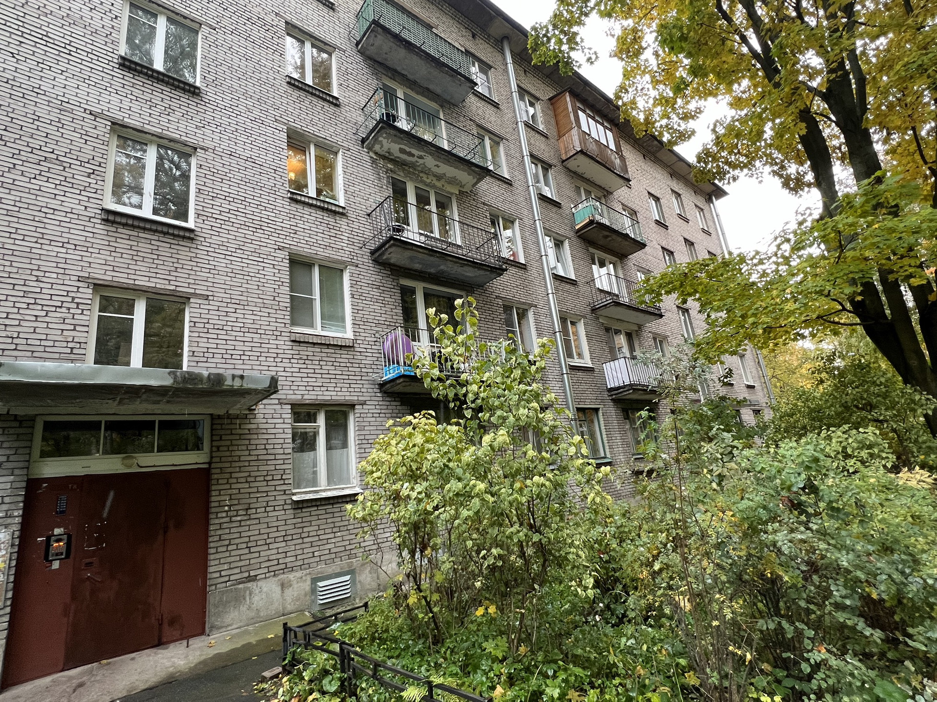 Купить 3-комнатную квартиру, 54.6 м² по адресу Санкт-Петербург, улица ...