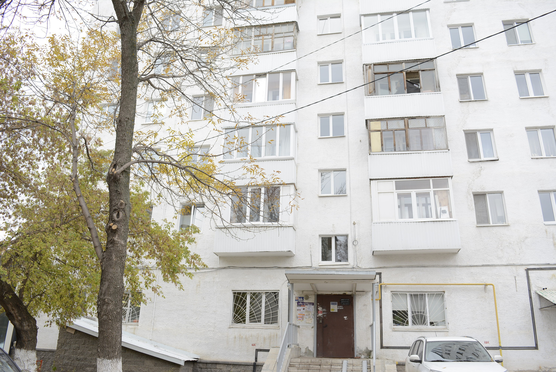 Дома в уфе на зорге. Зорге 44. фото дома зорге 44.