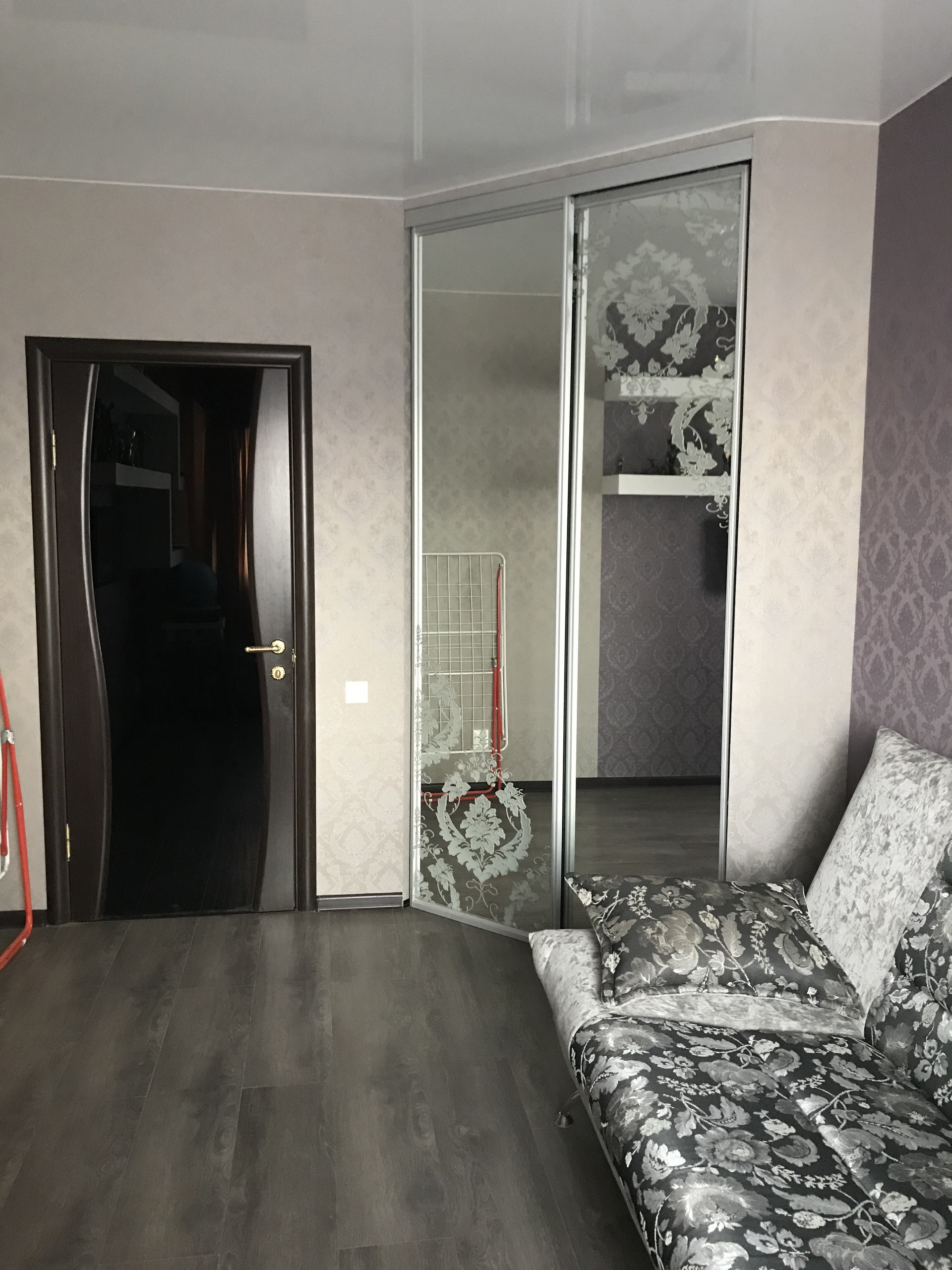 Купить 4-комнатную квартиру, 113.5 м² по адресу Республика Саха (Якутия),  Якутск, Октябрьская улица, 11, 6 этаж за 14 000 000 руб. в Домклик — поиск,  проверка, безопасная сделка с жильем в офисе Сбербанка.