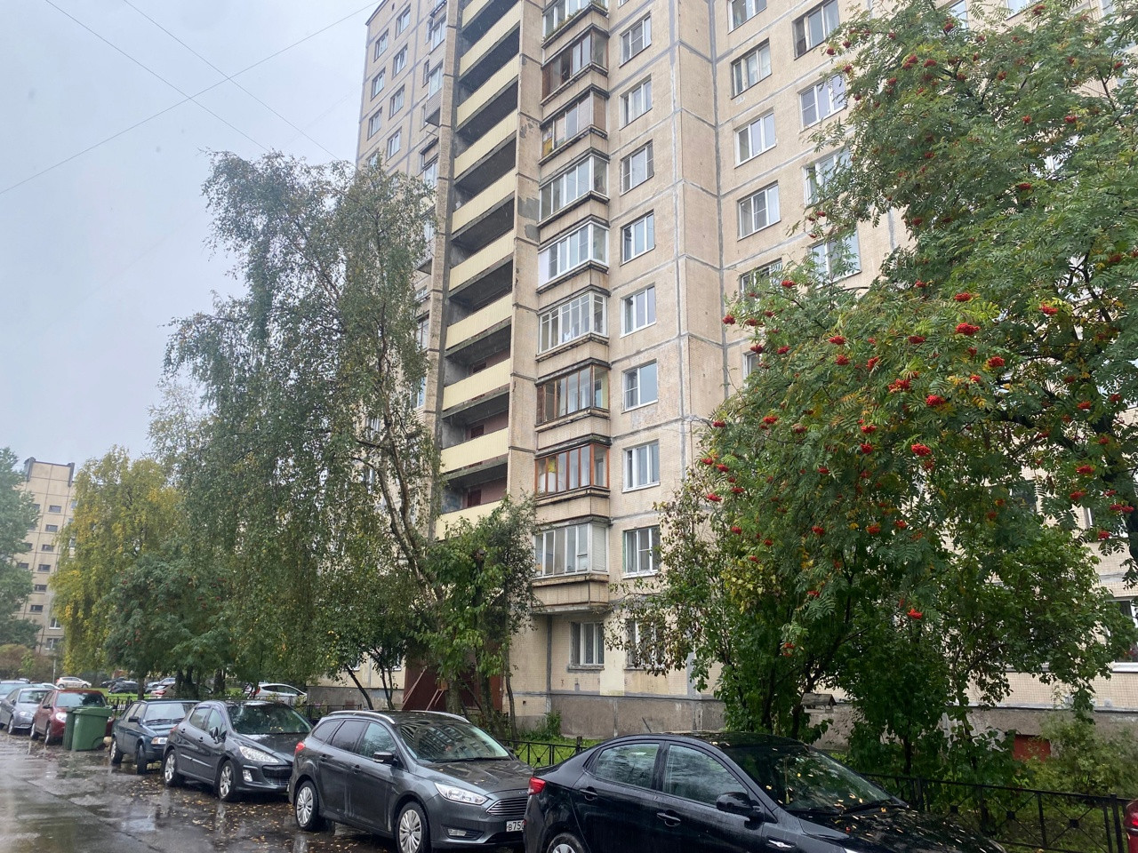 М энтузиастов