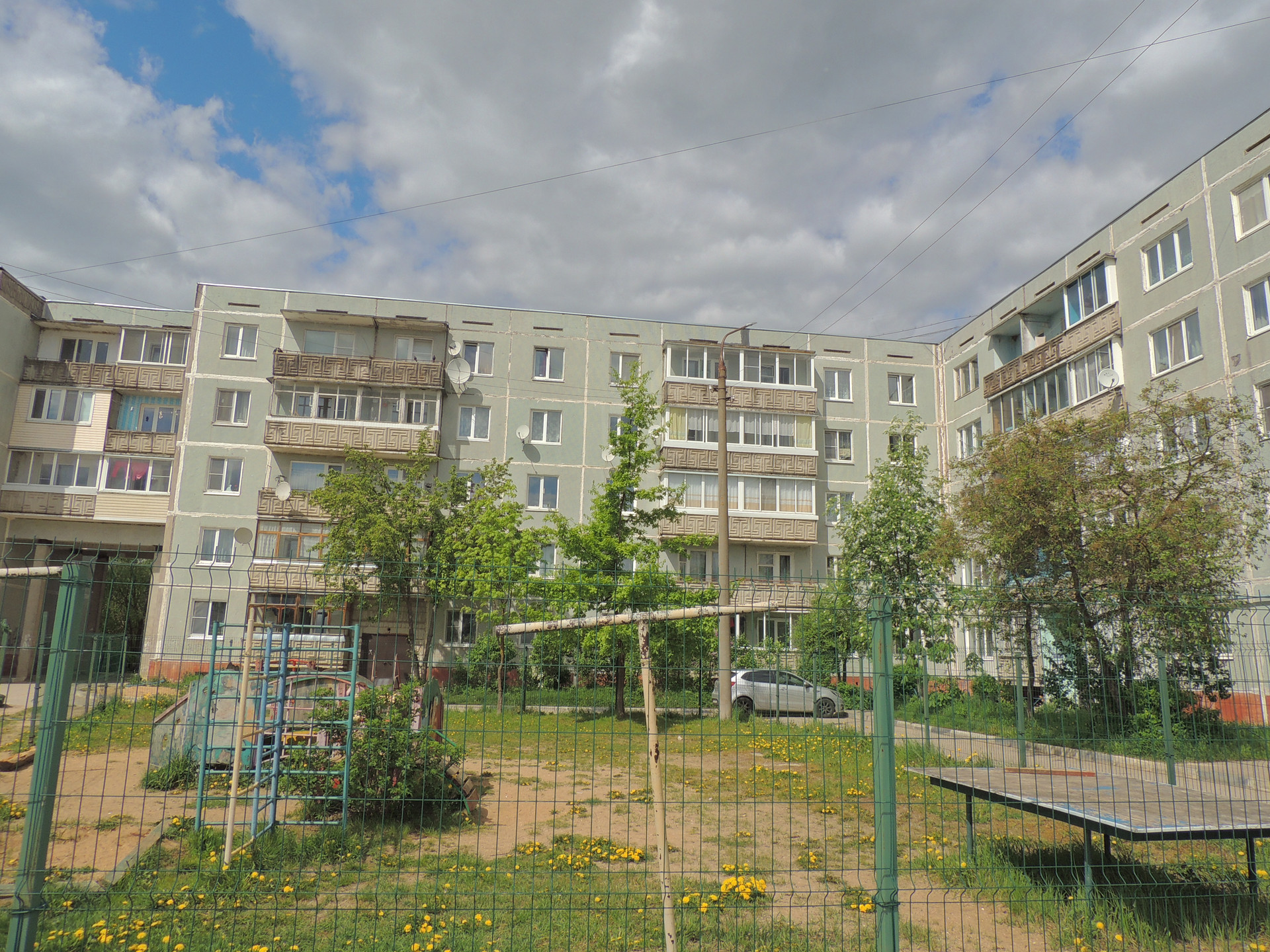 Купить 3-комнатную квартиру, 78 м² по адресу Тверская область, Торжок,  Старицкая улица, 92, 4 этаж за 2 870 000 руб. в Домклик — поиск, проверка,  безопасная сделка с жильем в офисе Сбербанка.