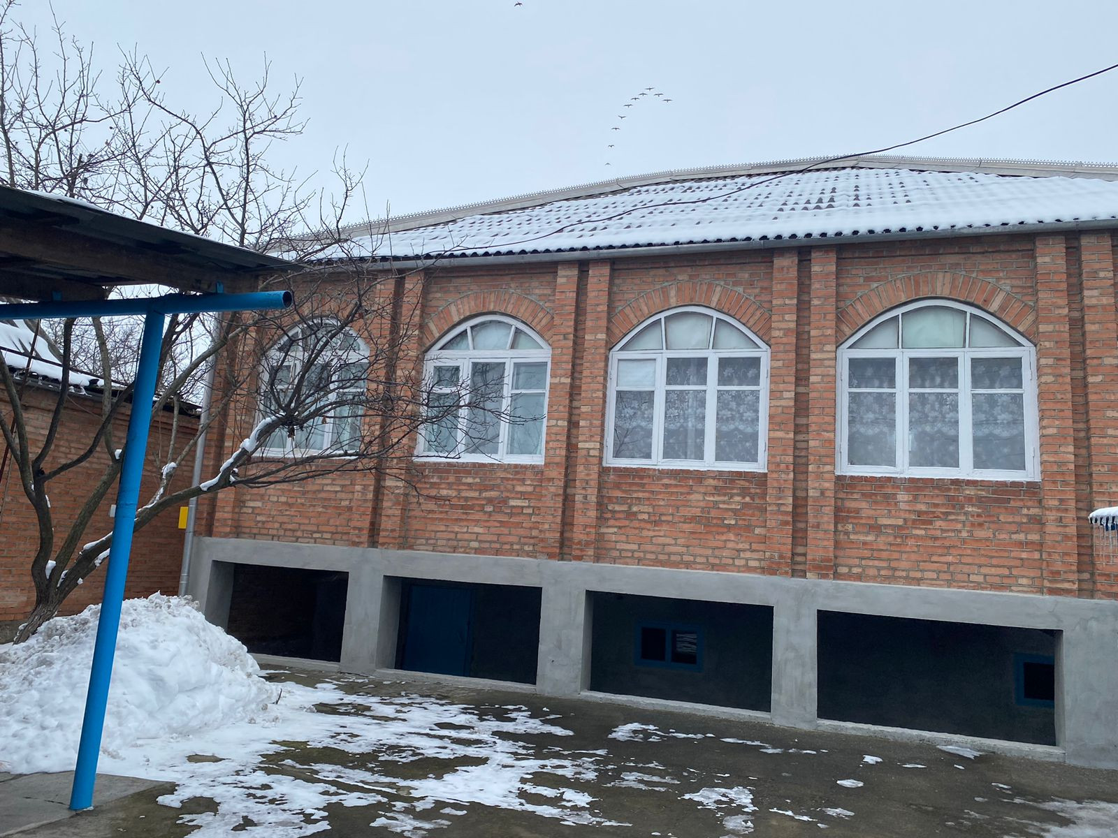 Дома в сунже. Новая нурадилова. Город карабулак республика ингушетия. Дома в сунже. Дом в назрани.