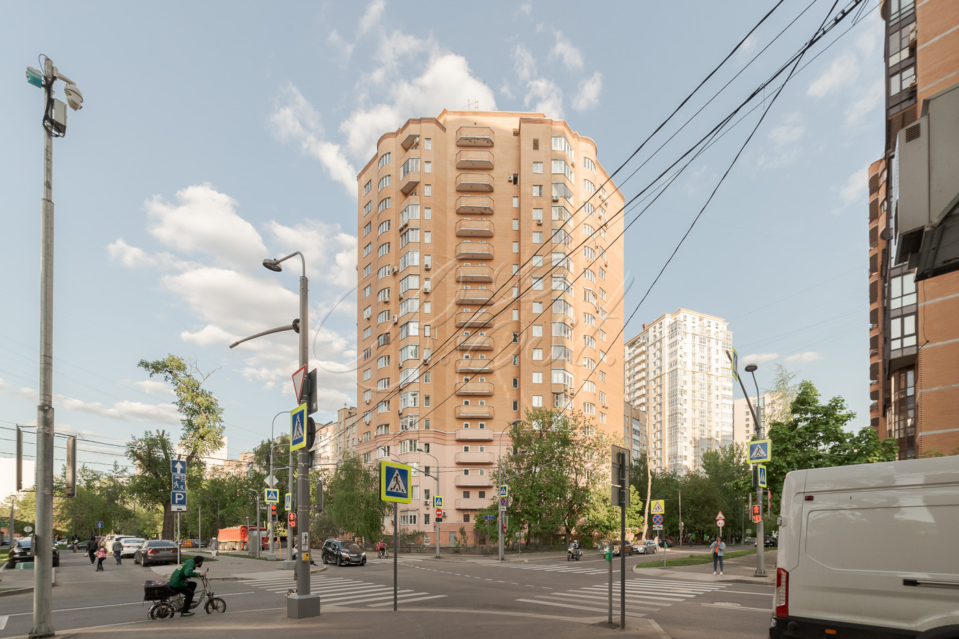 Купить 4-комнатную квартиру, 269 м² по адресу Москва, Кастанаевская ...