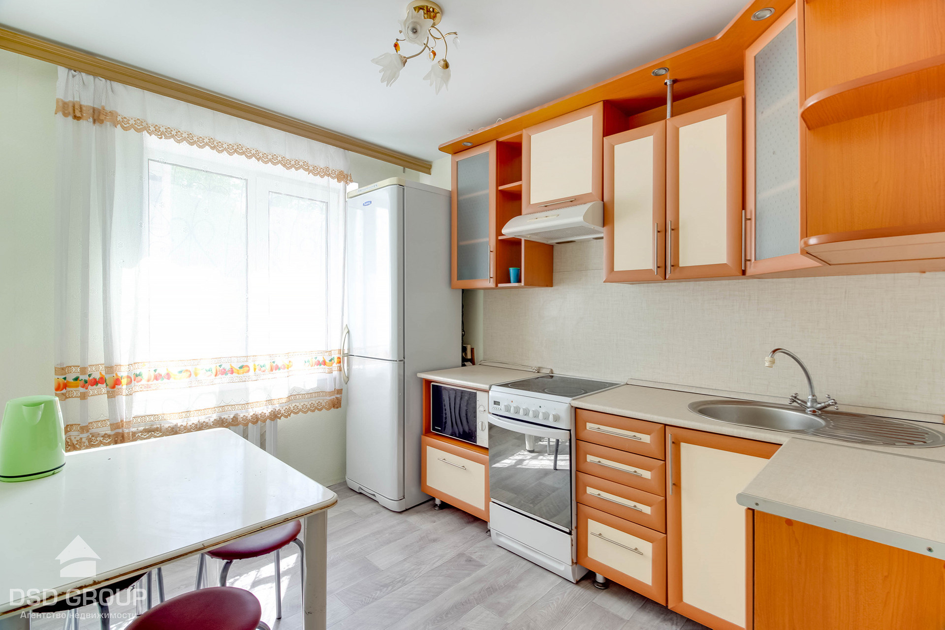 Ленинградская 38 хабаровск. Квартиры в бишкеке. Кирова 322ак1. Квартира 5 комнат. Авито хабаровск 2 комнатные.