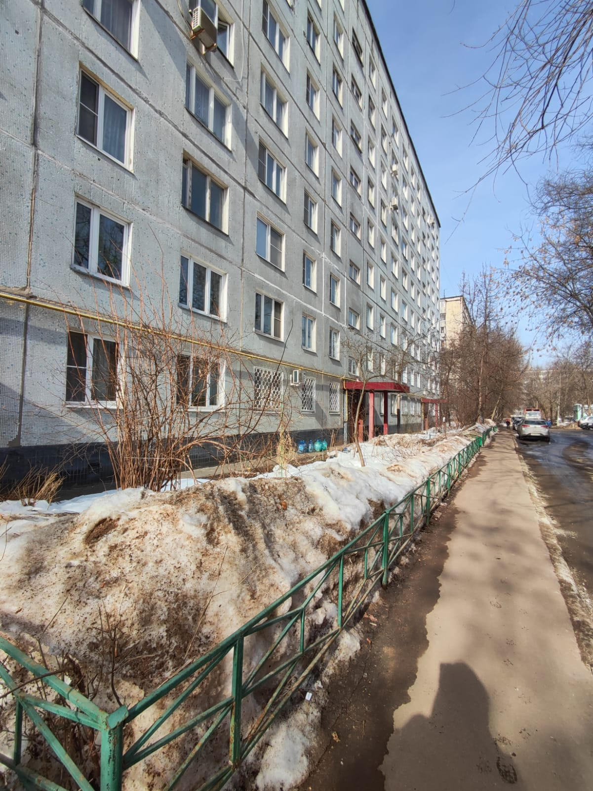 Купить 1-комнатную квартиру, 32.6 м² по адресу Московская область, Королёв,  улица 50-летия ВЛКСМ, 10, 5 этаж за 6 600 000 руб. в Домклик — поиск,  проверка, безопасная сделка с жильем в офисе Сбербанка.