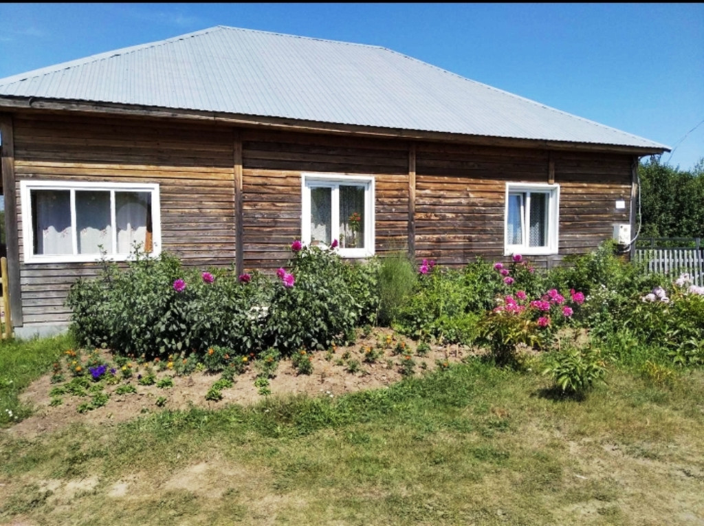 Авито заринск дома. Дом в Сорокино Алтайский край Заринск. Село Смоленское Алтайский край. Купить дачу в Заринске Алтайского края. Авито Заринск недвижимость дома.