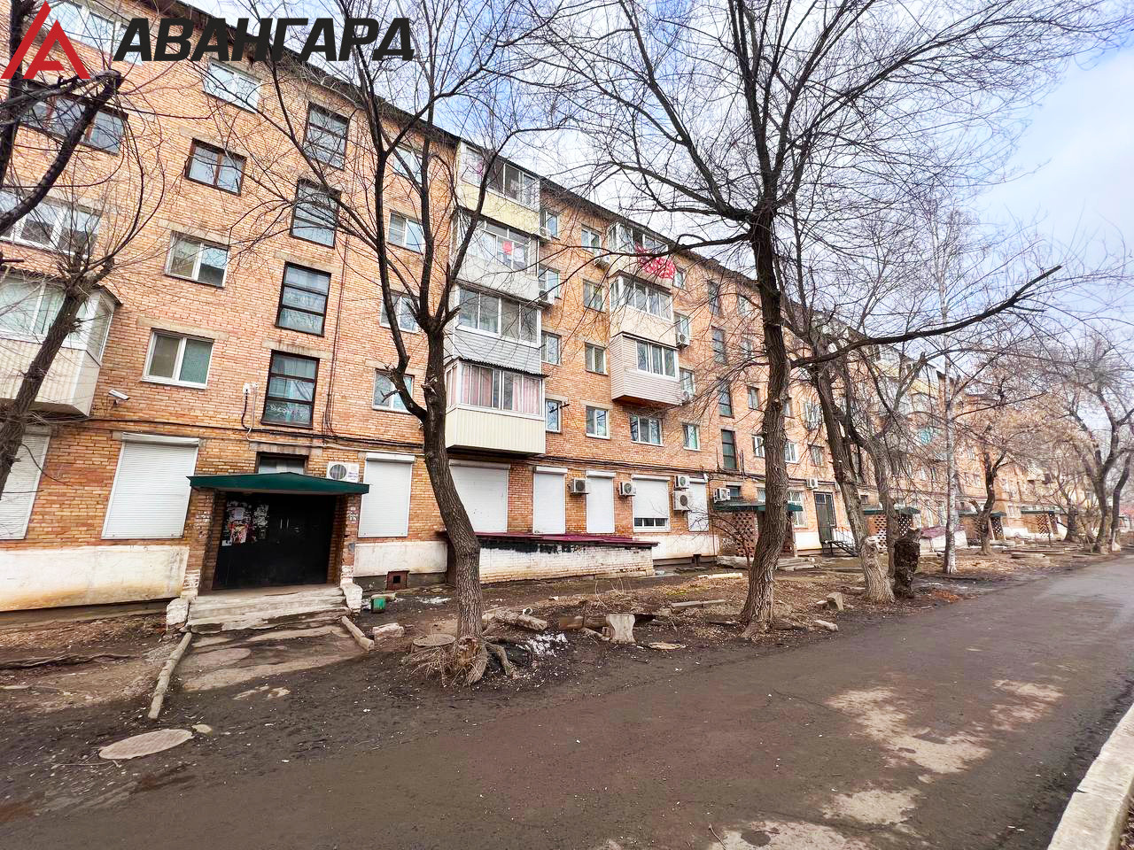 Купить 2-комнатную квартиру, 43.3 м² по адресу Приморский край, Арсеньев,  Калининская улица, 24, 4 этаж за 3 300 000 руб. в Домклик — поиск,  проверка, безопасная сделка с жильем в офисе Сбербанка.