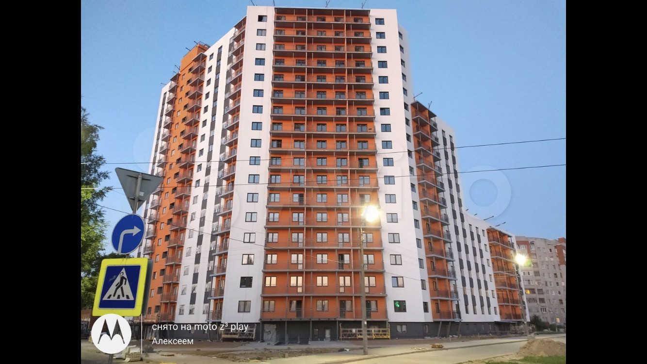 Купить 1-комнатную квартиру, 42 м² по адресу Ярославль, проспект Фрунзе, 77А,  6 этаж за 2 700 000 руб. в Домклик — поиск, проверка, безопасная сделка с  жильем в офисе Сбербанка.