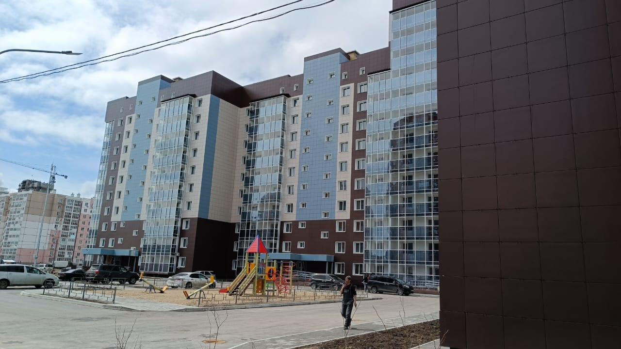 Купить 2-комнатную квартиру, 50 м² по адресу Хабаровск, улица Сысоева, 18,  3 этаж за 8 900 000 руб. в Домклик — поиск, проверка, безопасная сделка с  жильем в офисе Сбербанка.