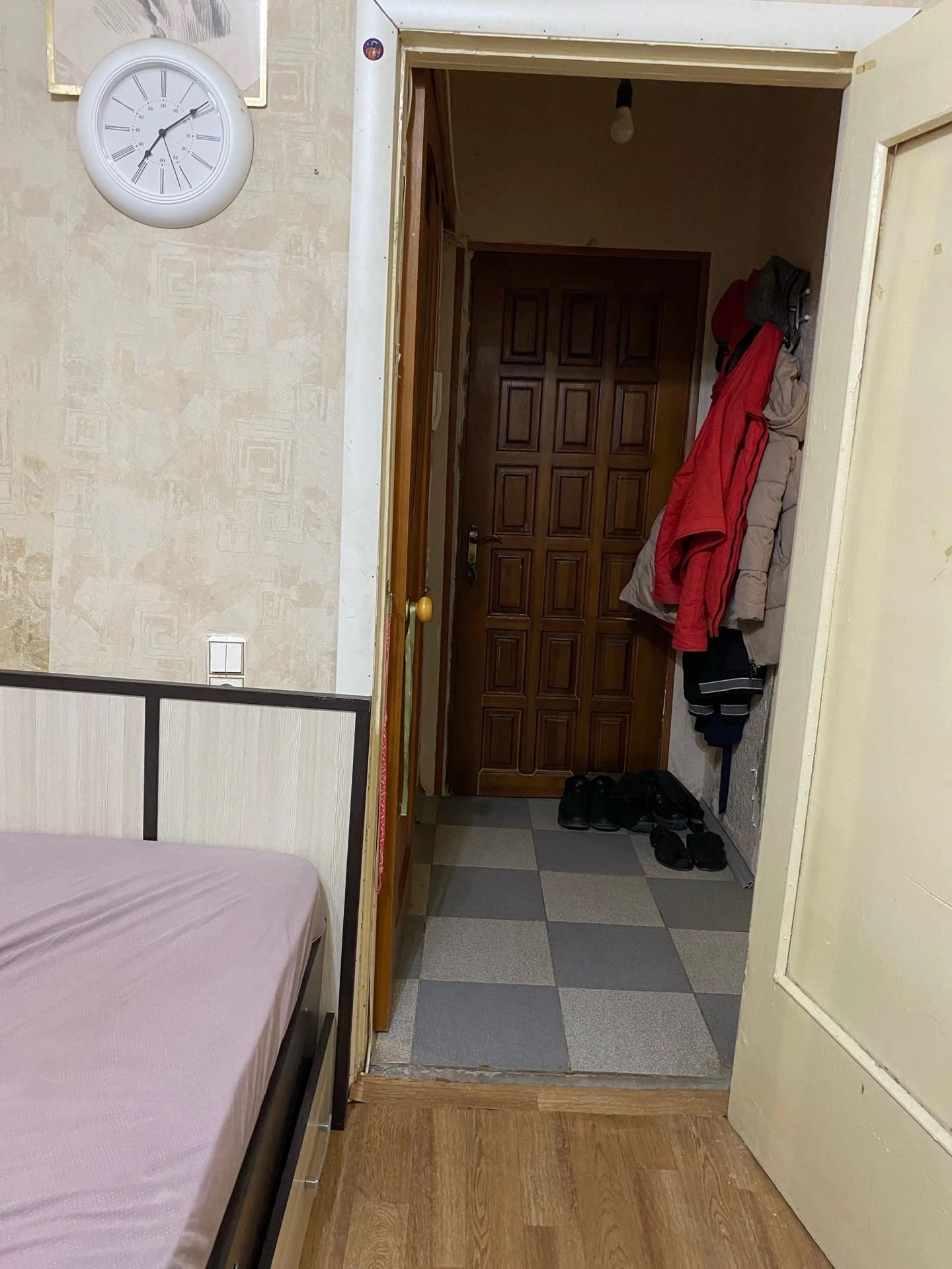 Однокомнатная в самаре в советском. Студия квартира самара. Комнаты в общежитии юность белебей. Продажа однокомнатных вторичка гатчина. Ул дмитриевой 56 сочи.