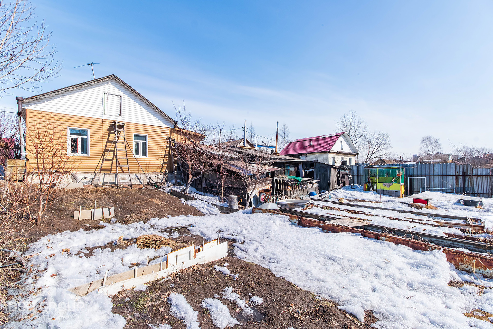 Купить дом, 40 м² по адресу Хабаровск, улица Кима, 9А за 3 500 000 руб. в  Домклик — поиск, проверка, безопасная сделка с жильем в офисе Сбербанка.