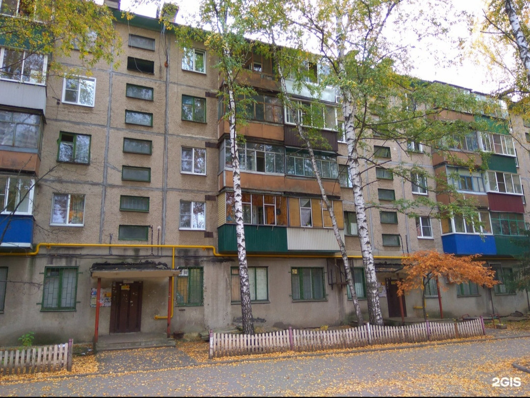 Купить 1-комнатную квартиру, 30 м² по адресу Липецк, улица Вермишева, 4А, 2  этаж за 2 350 000 руб. в Домклик — поиск, проверка, безопасная сделка с  жильем в офисе Сбербанка.