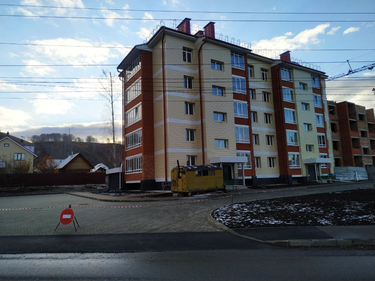 Купить 2-комнатную квартиру, 54 м² по адресу Республика Алтай, Майминский  район, село Майма, улица Берёзовая Роща, 9В, 5 этаж за 6 303 000 руб. в  Домклик — поиск, проверка, безопасная сделка с жильем в офисе Сбербанка.