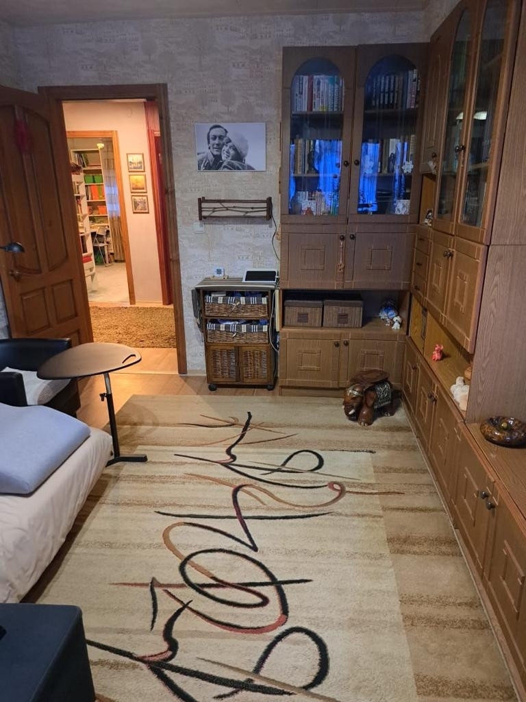 Купить дом, 286 м² по адресу Белгородская область, Губкин, жилой район ...