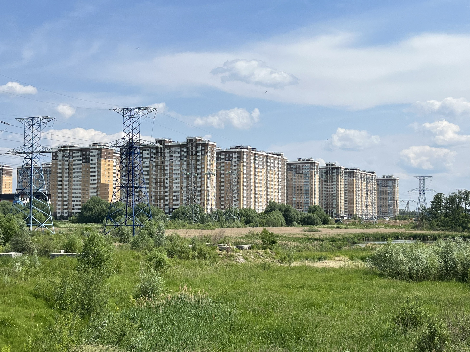 Индекс люберцы мкр зенино. Микрорайон Зенино Люберцы. ЖК самолет Зенино Люберцы. ЖК Зенино. Капитошка Каштановая ул., 6/2, микрорайон Зенино ЖК самолёт.