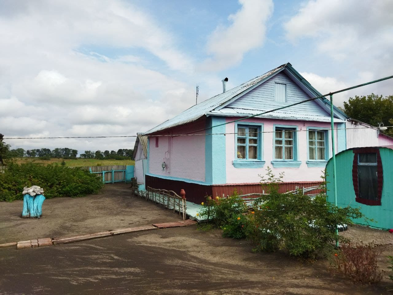 Село красный Пахарь Белгородская область