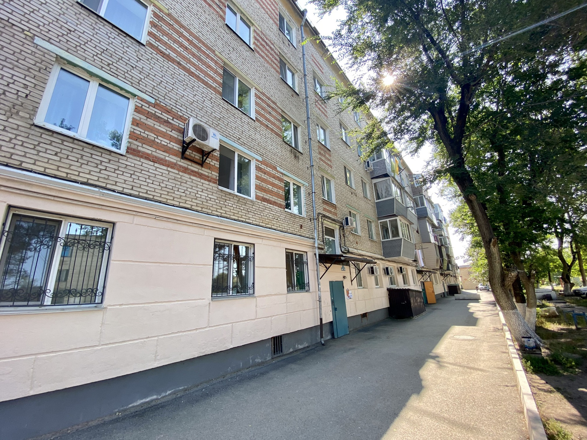 Купить 1-комнатную квартиру, 31.4 м² по адресу Приморский край, Уссурийск,  Строительная улица, 2, 2 этаж за 2 800 000 руб. в Домклик — поиск,  проверка, безопасная сделка с жильем в офисе Сбербанка.