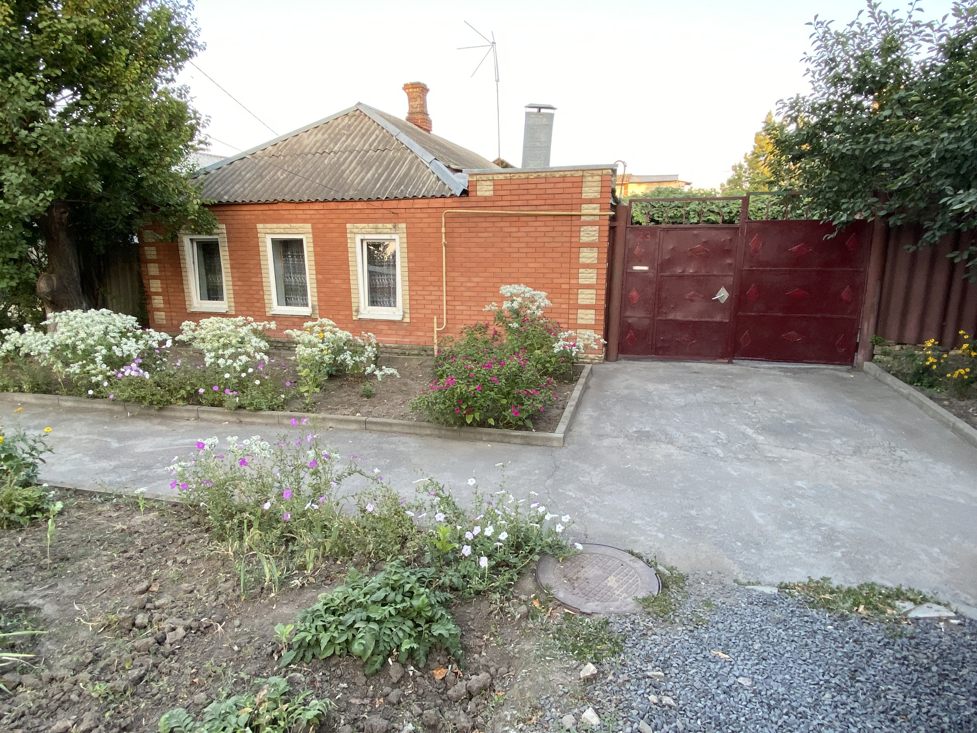 Дарагановка ростовская область фото. Таганрог деревня. Участок 13 таганрог. Участок 13 таганрог. Простоквашино таганрог.