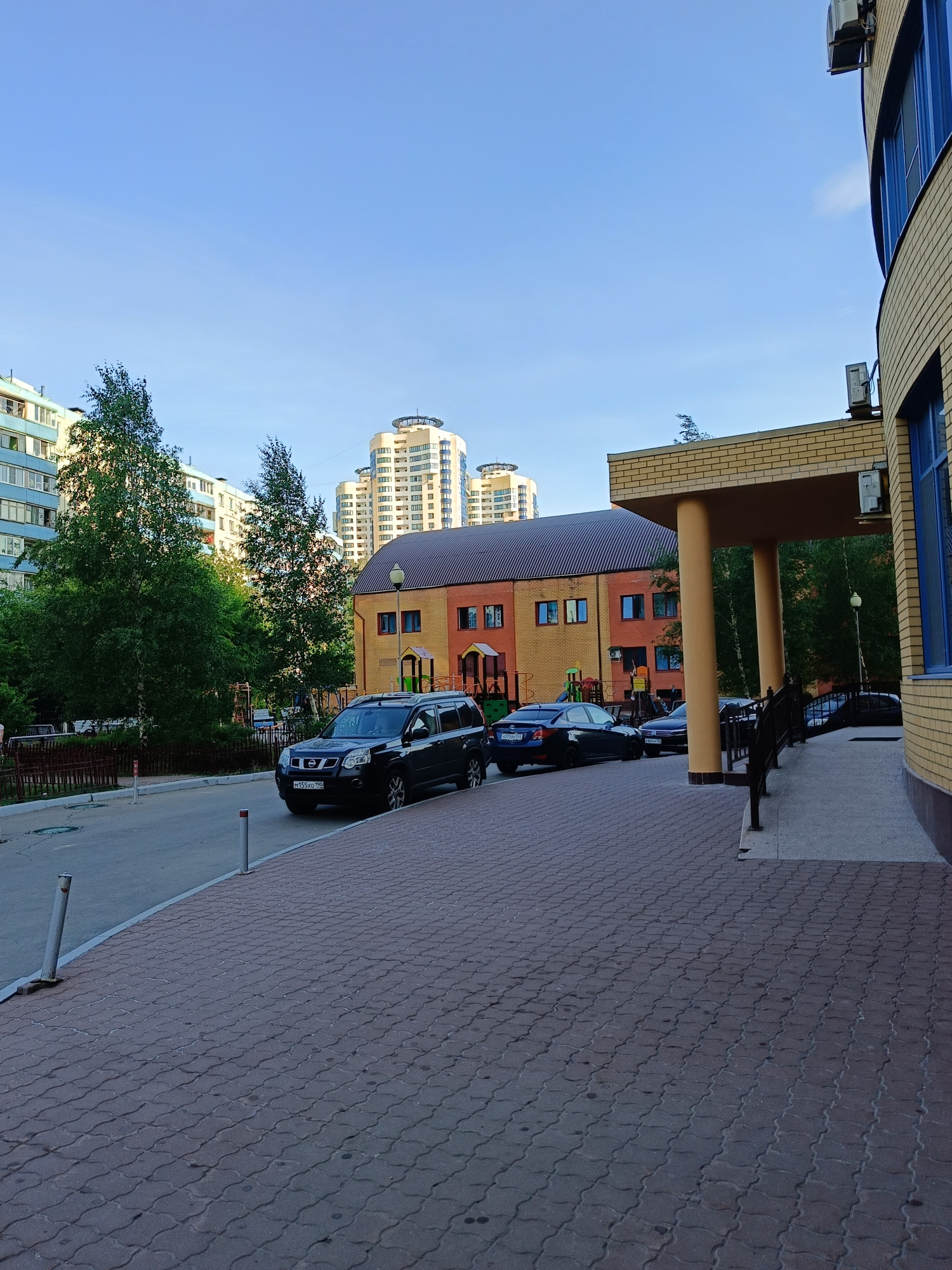 Реутов, 3-й микрорайон м-н, улица Лесная, 11 - Aanzicht 4
