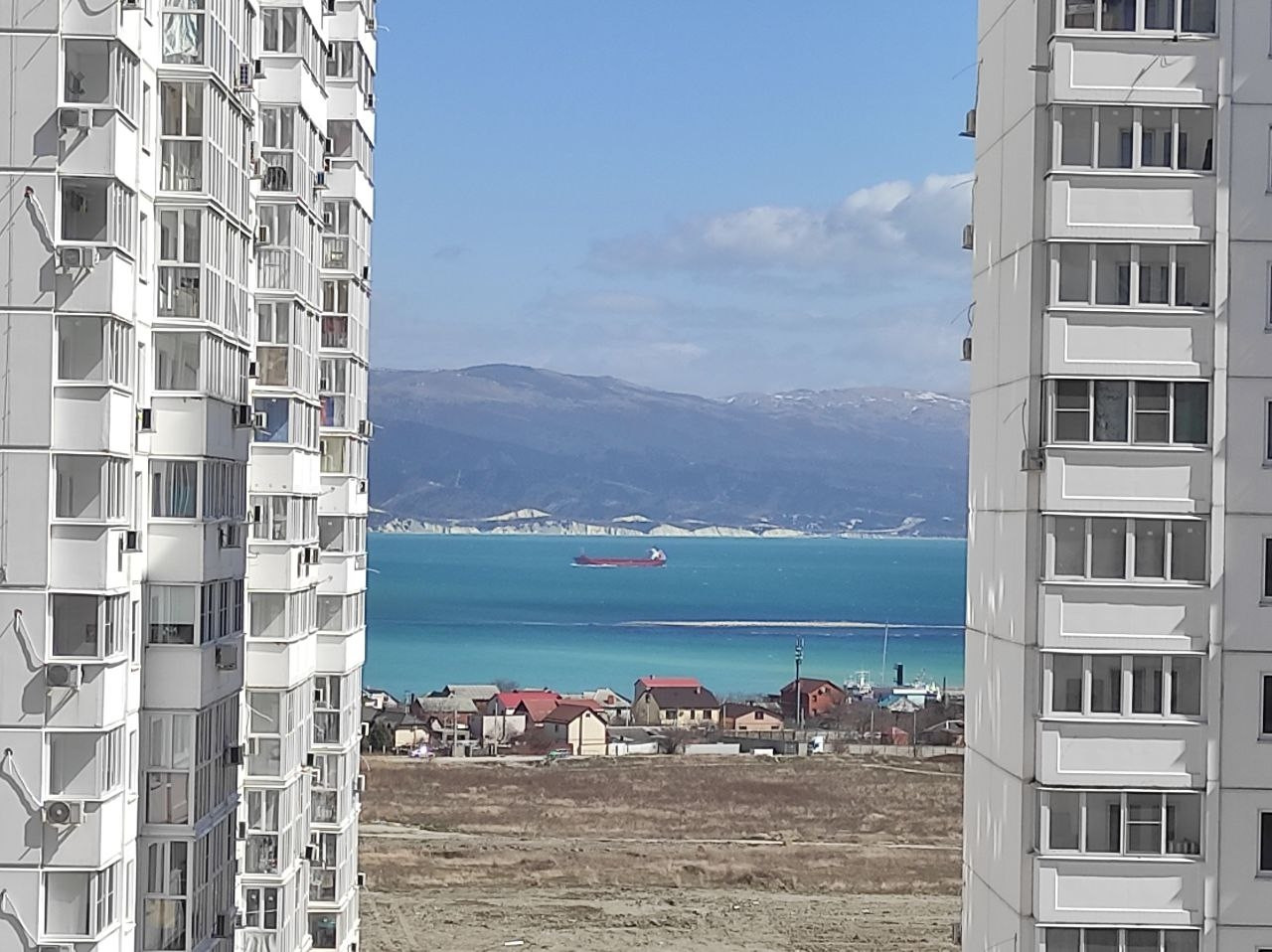 Мир улыбок ул мурата ахеджака 3 фото