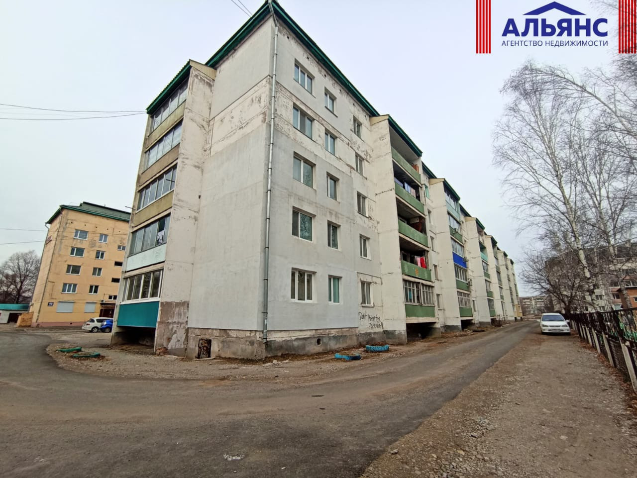 Купить 3-комнатную квартиру, 63.1 м² по адресу Приморский край, посёлок  городского типа Кавалерово, Кузнечная улица, 18, 4 этаж за 3 500 000 руб. в  Домклик — поиск, проверка, безопасная сделка с жильем в офисе Сбербанка.