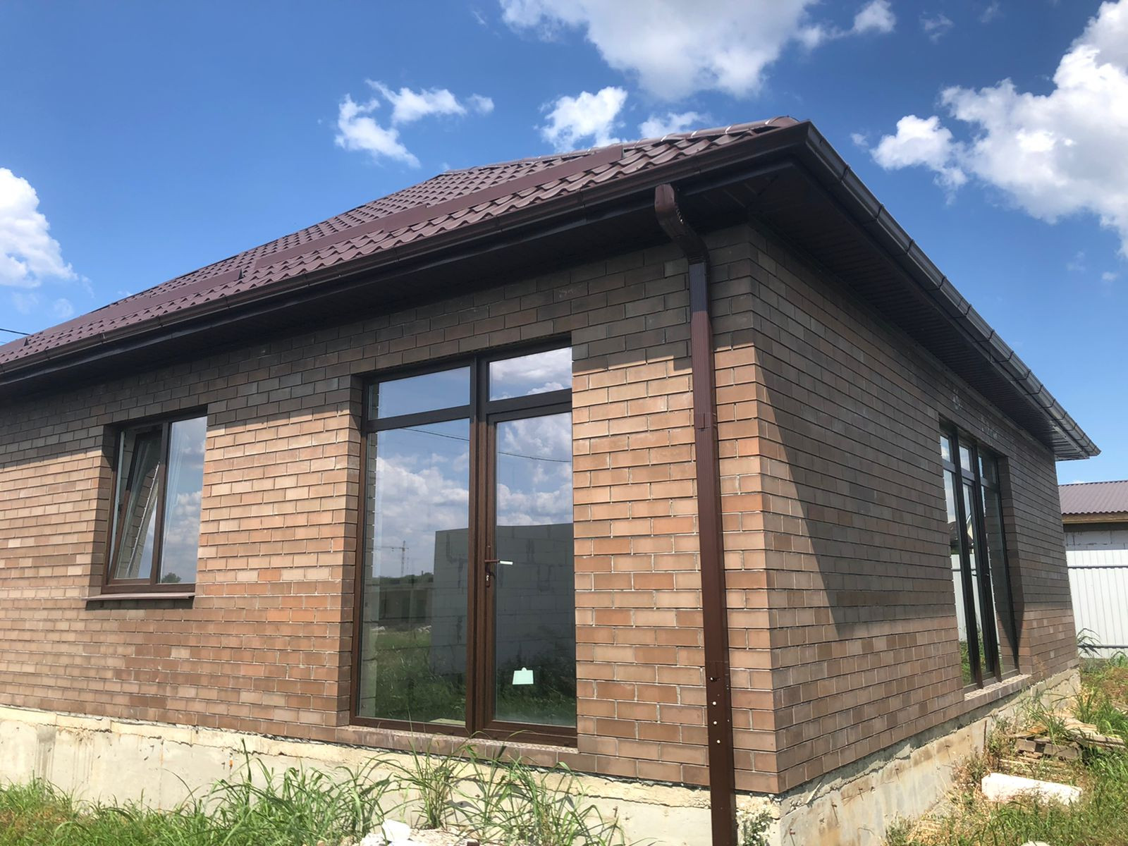 Пригородная дом 4