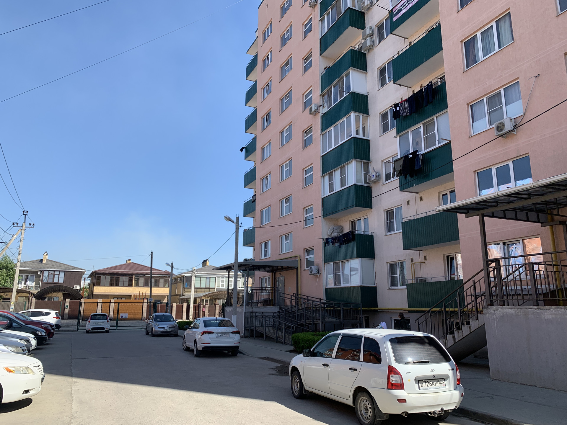 Купить 1-комнатную квартиру, 35.4 м² по адресу Республика Адыгея,  Тахтамукайский район, посёлок городского типа Яблоновский, Солнечная улица,  55/1к6, 2 этаж за 5 650 000 руб. в Домклик — поиск, проверка, безопасная  сделка с жильем в офисе Сбербанка.