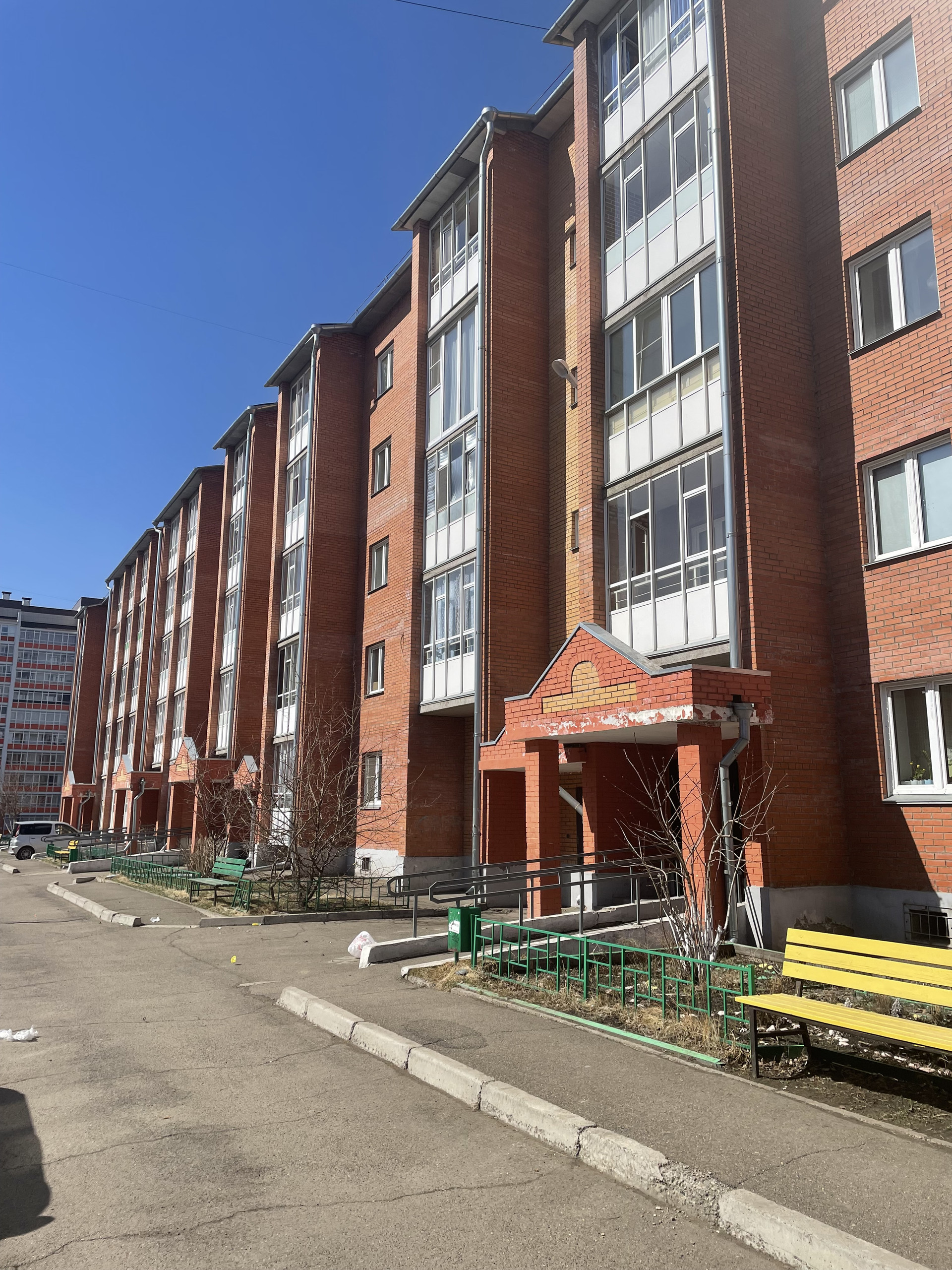 Купить 3-комнатную квартиру, 78.8 м² по адресу Красноярский край,  Сосновоборск, улица Ленинского Комсомола, 44, 5 этаж за 7 950 000 руб. в  Домклик — поиск, проверка, безопасная сделка с жильем в офисе Сбербанка.