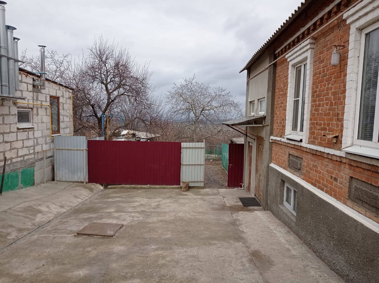 Свежие объявления о продаже домов в Новочеркасске на Щорса 133
