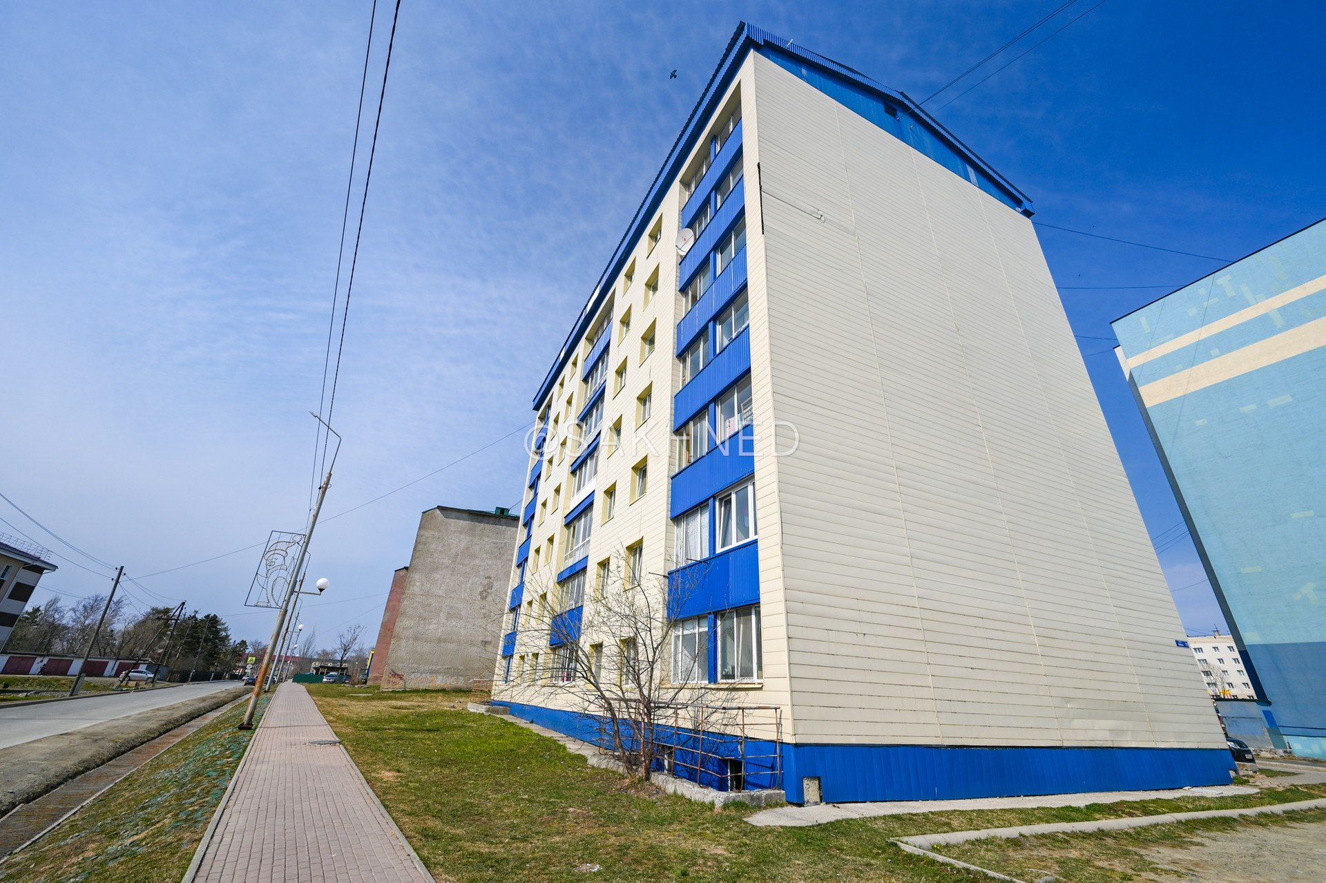 Снять квартиру в долинске. Улица Вилкова, 11. Вилкова 11. Город Северо-Курильск улица Вилкова. Село Коряки улица Вилкова д.16.