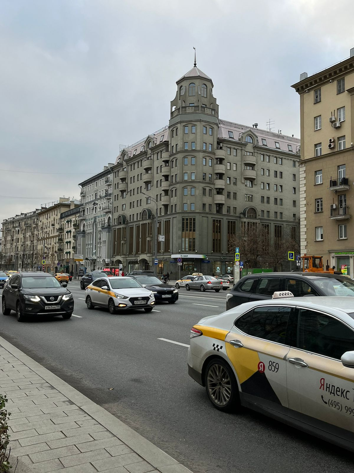 Москва садовая кудринская 20. Садово Спасская д 19 стр 1. Садовая-Спасская ул., 19/1. Садовая-Черногрязская 13/3. Ул. садово-Черногрязская д. 13/3 стр. 1
