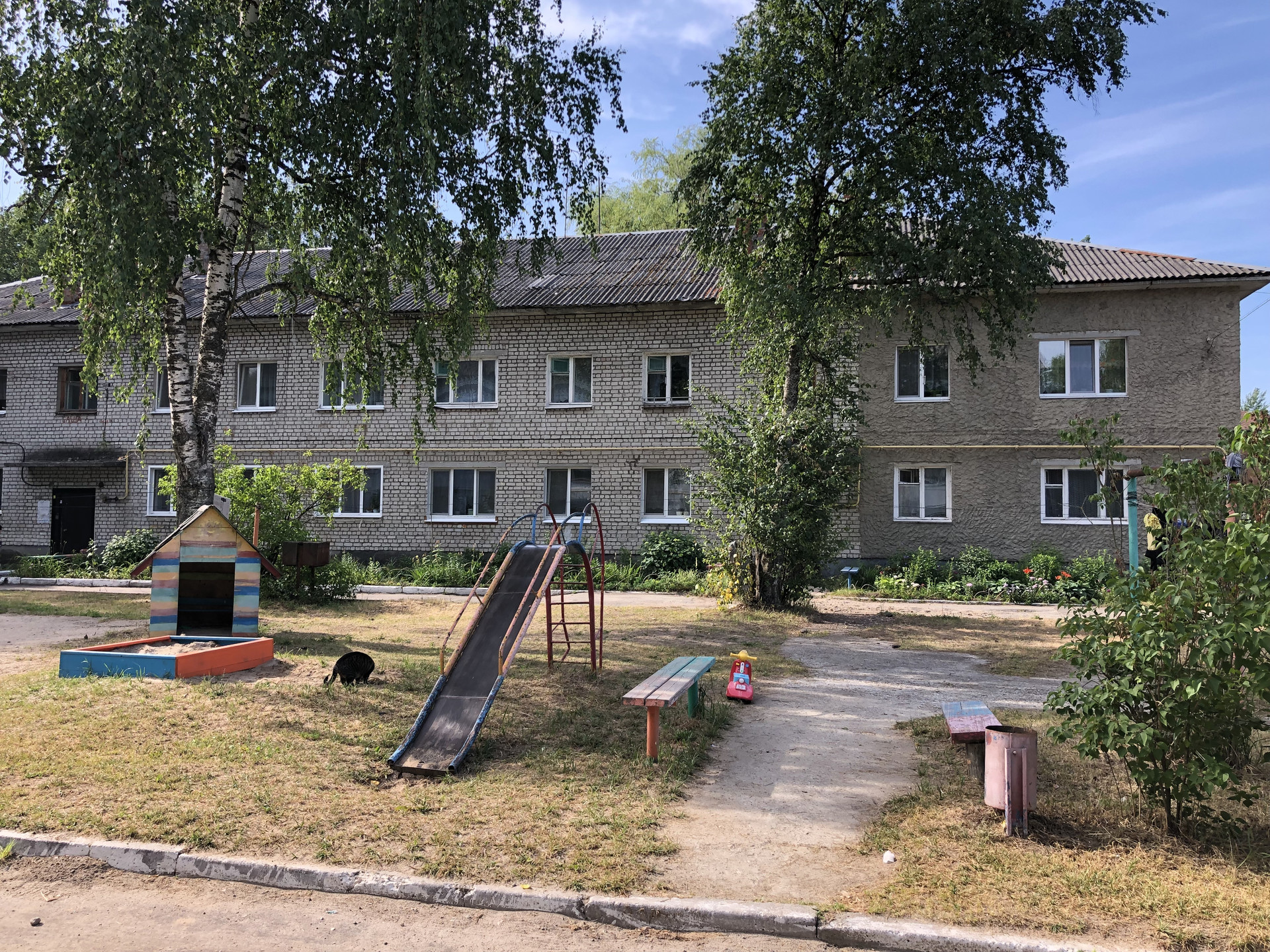 Купить 2-комнатную квартиру, 39.9 м² по адресу городской округ Брянск,  рабочий посёлок Белые Берега, Набережная улица, 13, 1 этаж за 1 400 000  руб. в Домклик — поиск, проверка, безопасная сделка с жильем в офисе  Сбербанка.