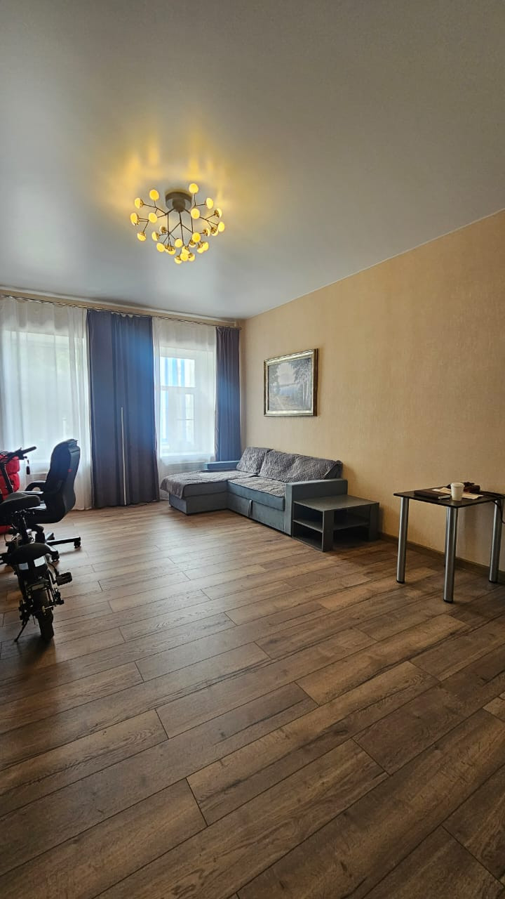 Купить 2 комнаты в 4-комн. квартире, 38.2 м² по адресу Санкт-Петербург,  Нейшлотский переулок, 15Б, 2 этаж, метро Выборгская за 5 200 000 руб. в  Домклик — поиск, проверка, безопасная сделка с жильем в офисе Сбербанка.