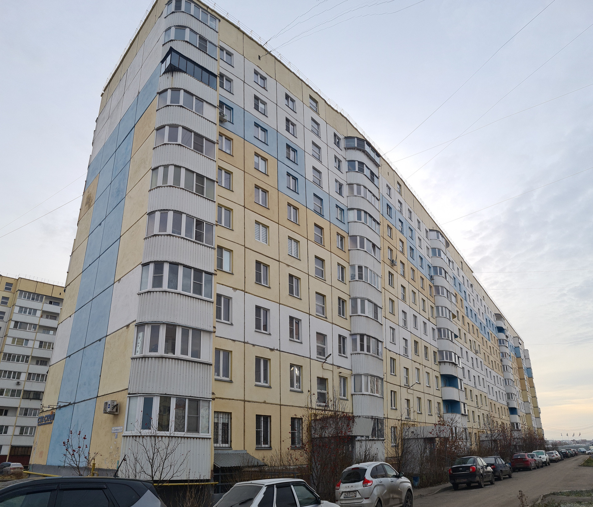 Купить 1-комнатную квартиру, 31.5 м² по адресу Челябинская область,  Магнитогорск, улица Зелёный Лог, 19, 3 этаж за 2 600 000 руб. в Домклик —  поиск, проверка, безопасная сделка с жильем в офисе Сбербанка.