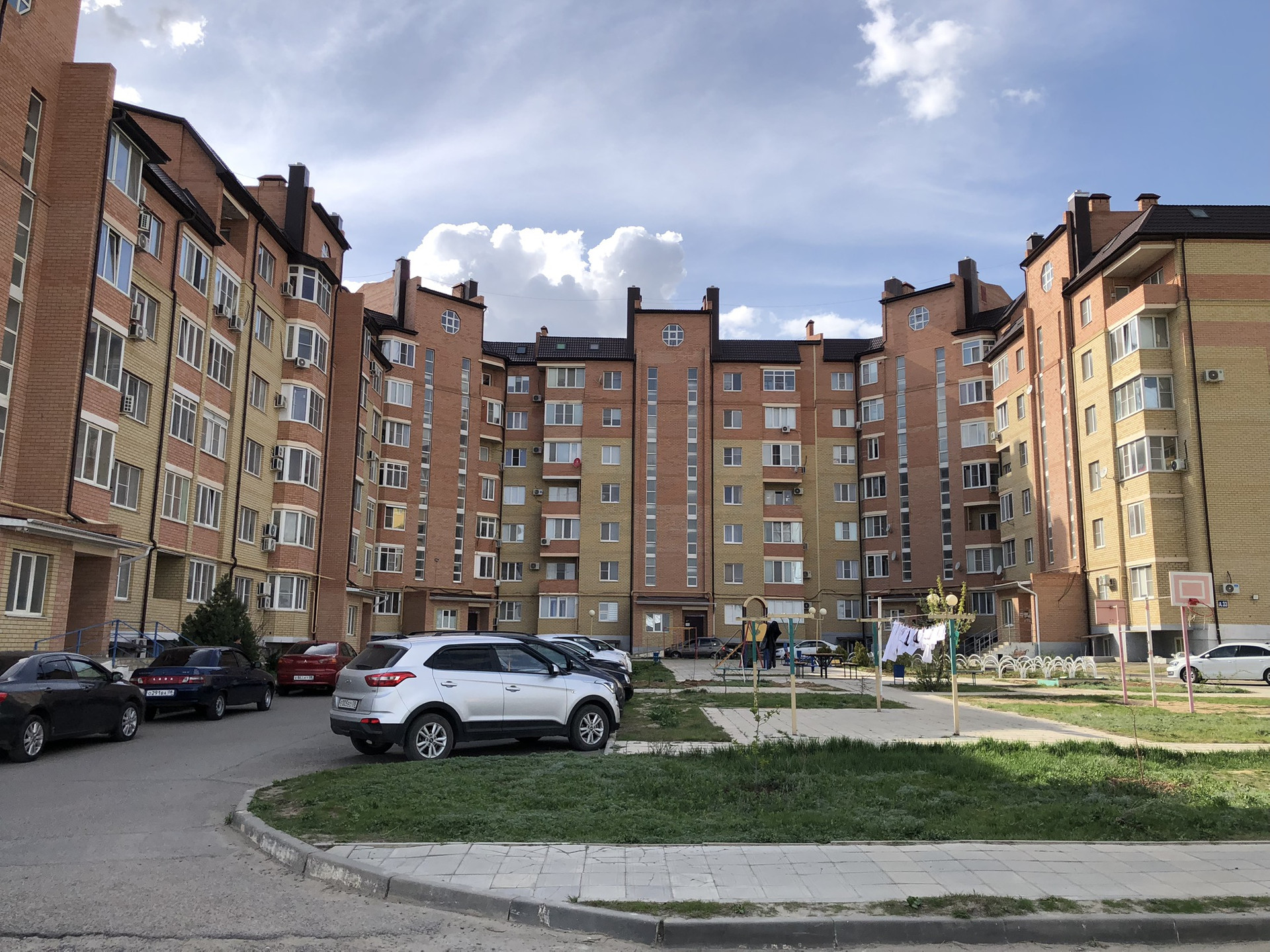 Купить 2-комнатную квартиру, 71.3 м² по адресу Республика Калмыкия, Элиста,  9-й микрорайон, 33, 7 этаж за 5 336 000 руб. в Домклик — поиск, проверка,  безопасная сделка с жильем в офисе Сбербанка.