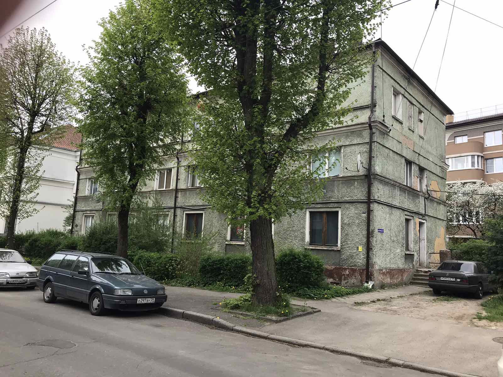 Купить 4-комнатную квартиру, 104.3 м² по адресу Калининград, улица Энгельса,  17, 1 этаж за 8 700 000 руб. в Домклик — поиск, проверка, безопасная сделка  с жильем в офисе Сбербанка.