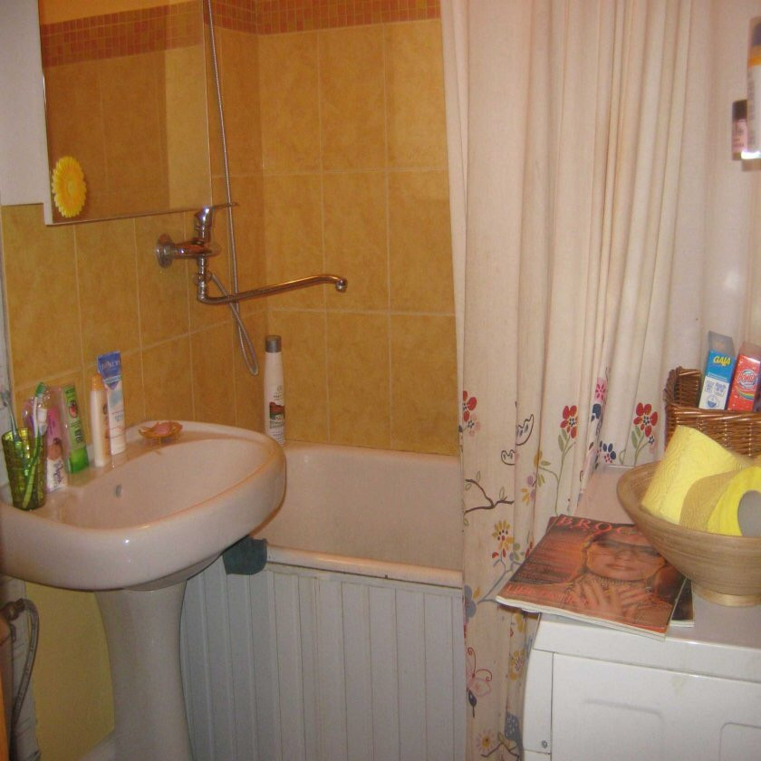 Фото комнаты в хрущевке без ремонта Купить 2-комнатную квартиру, 47 м² по адресу Киров, Нововятский район, улица Лен