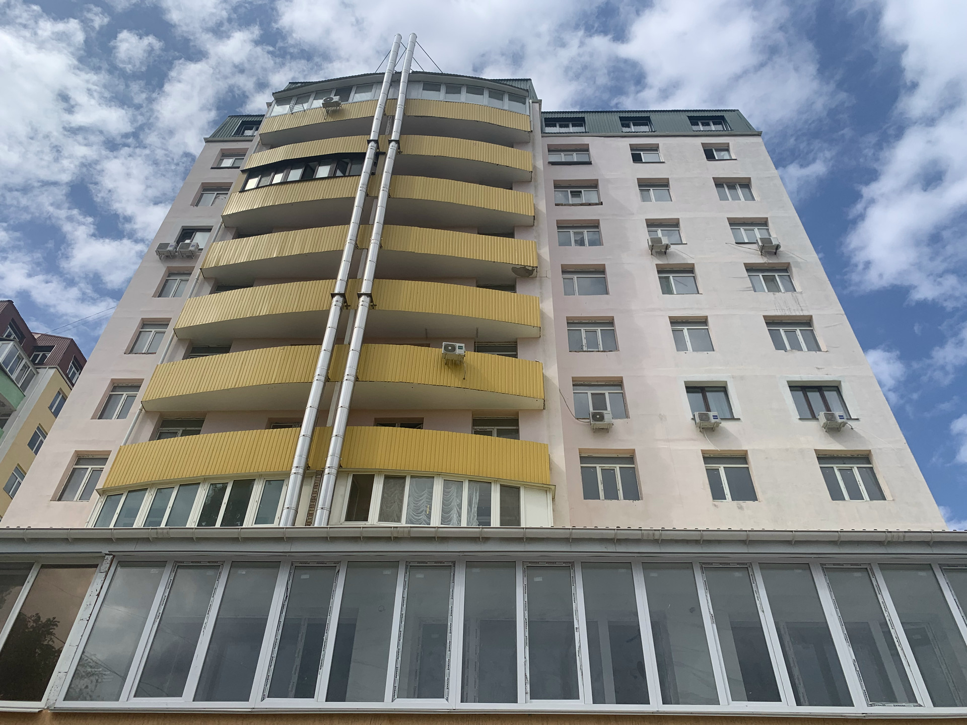 Купить 1-комнатную квартиру, 45.5 м² по адресу Республика Крым, Феодосия, Симфер