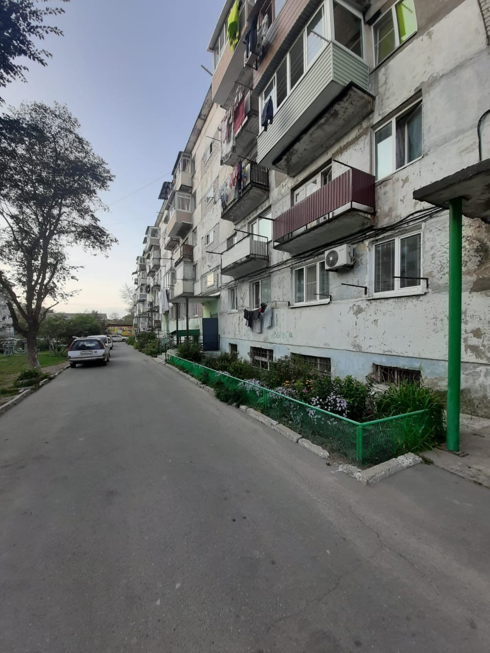 Купить 2-комнатную квартиру, 43 м² по адресу Приморский край, Хасанский  муниципальный округ, посёлок городского типа Славянка, Молодёжная улица,  16, 4 этаж за 3 500 000 руб. в Домклик — поиск, проверка, безопасная сделка  с жильем в офисе Сбербанка.