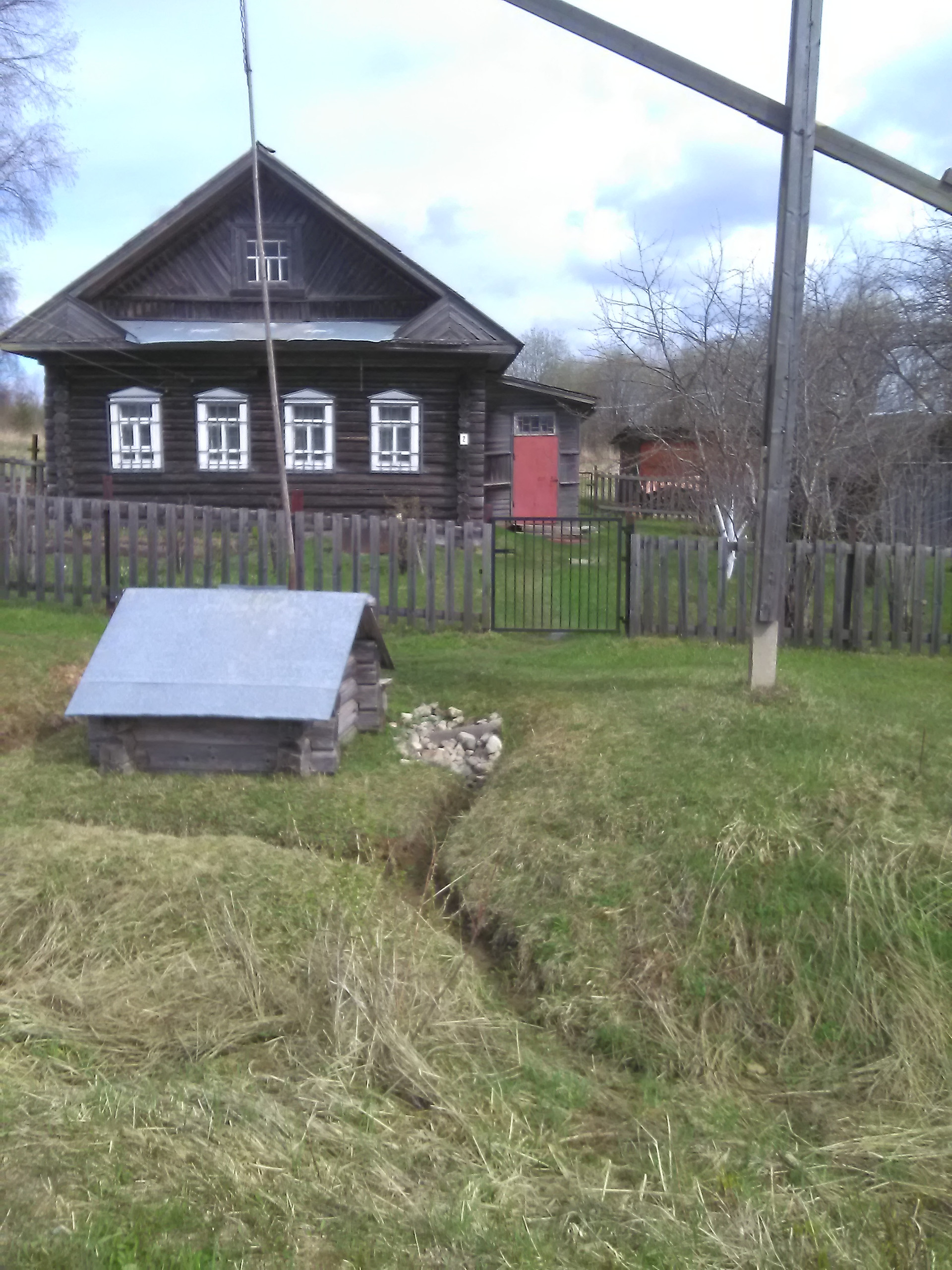 Купить дом, 40.2 м² по адресу Вологодская область, Шекснинский район,  сельское поселение Угольское, деревня Боярово за 600 000 руб. в Домклик —  поиск, проверка, безопасная сделка с жильем в офисе Сбербанка.