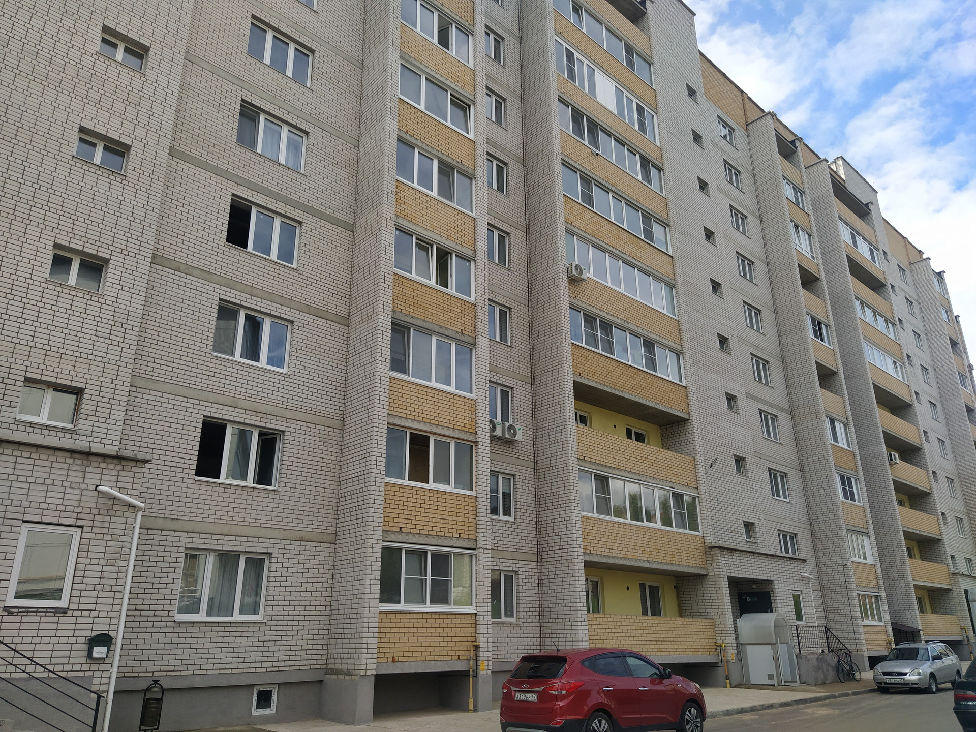 Купить 1-комнатную квартиру, 42 м² по адресу Смоленск, Киевский переулок, 17,  8 этаж за 2 750 000 руб. в Домклик — поиск, проверка, безопасная сделка с  жильем в офисе Сбербанка.