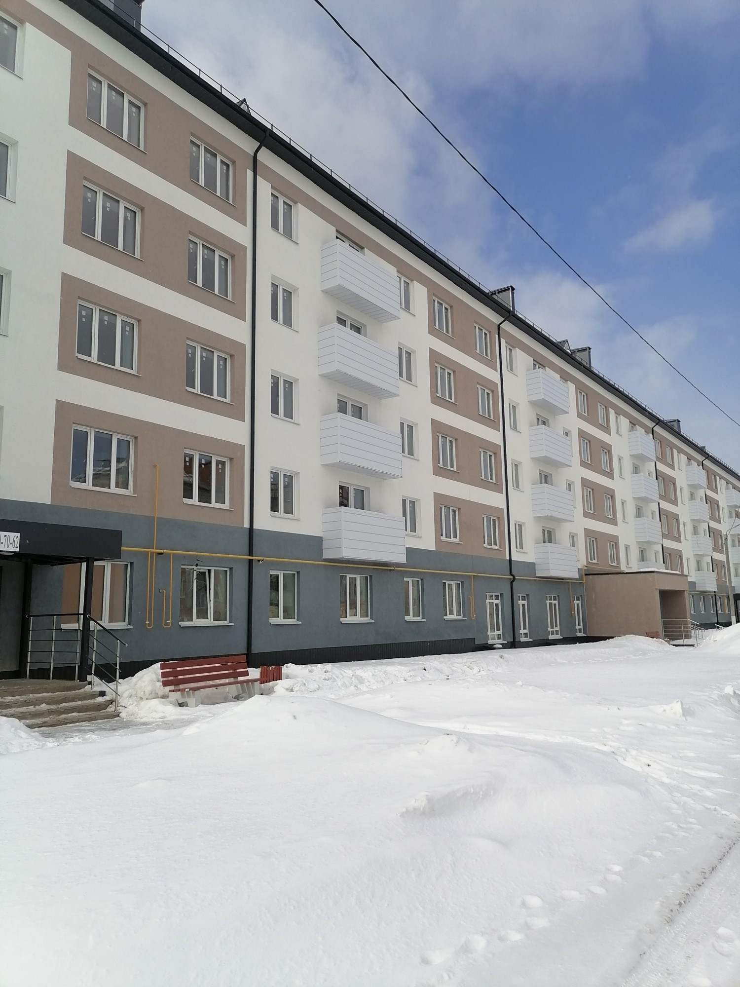 Купить 2-комнатную квартиру, 51.44 м² по адресу Республика Мордовия, Саранск,  улица Гагарина, 99, 2 этаж за 3 240 720 руб. в Домклик — поиск, проверка,  безопасная сделка с жильем в офисе Сбербанка.