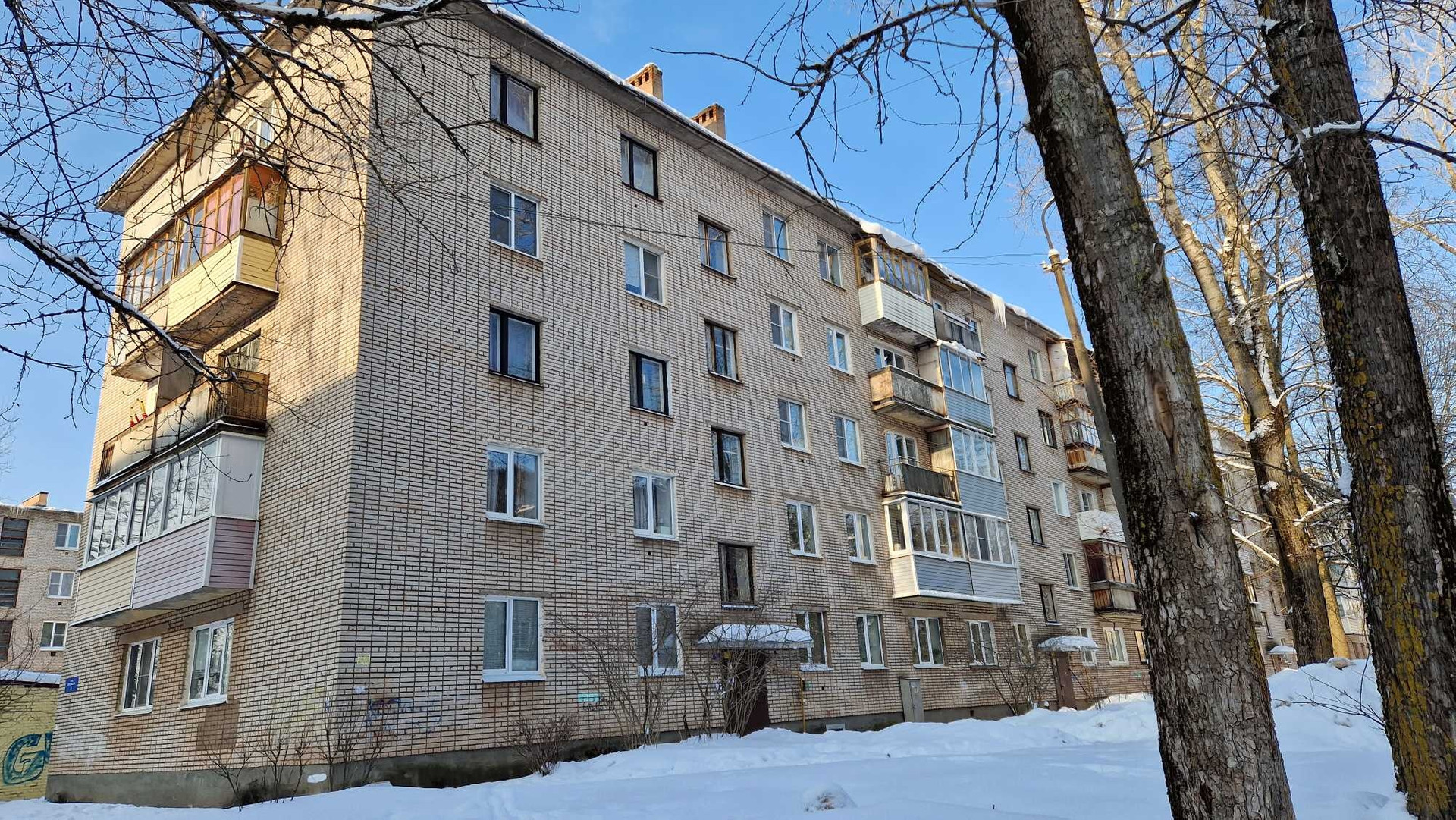 Вишнякова 5 2. Вишнякова 5 2