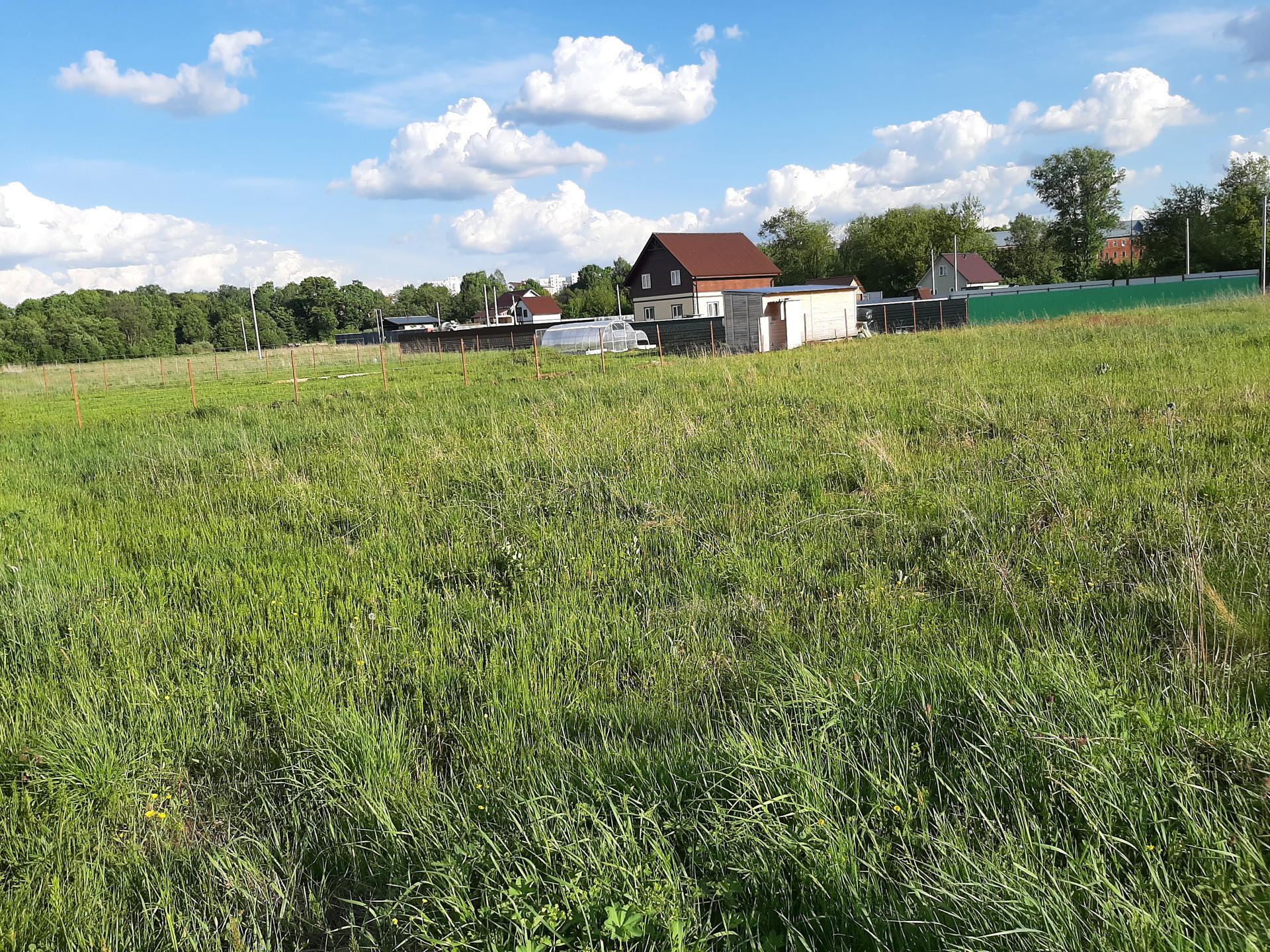 Участки поселок свердловский. Территория Аграрная Лосино Петровский 13 фото. Продажа участков в пос. Ильинском Хрипанское поле.