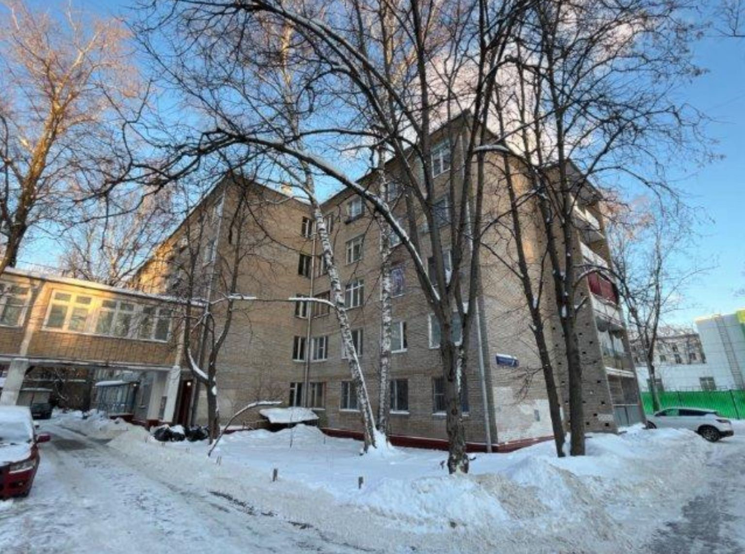 Купить студию, 13.1 м² по адресу Москва, бульвар Генерала Карбышева, 19к5,  3 этаж, метро Народное Ополчение за 9 450 000 руб. в Домклик — поиск,  проверка, безопасная сделка с жильем в офисе Сбербанка.