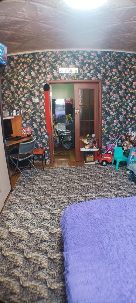 Купить 2-комнатную квартиру, 57.2 м² по адресу Свердловская область ...