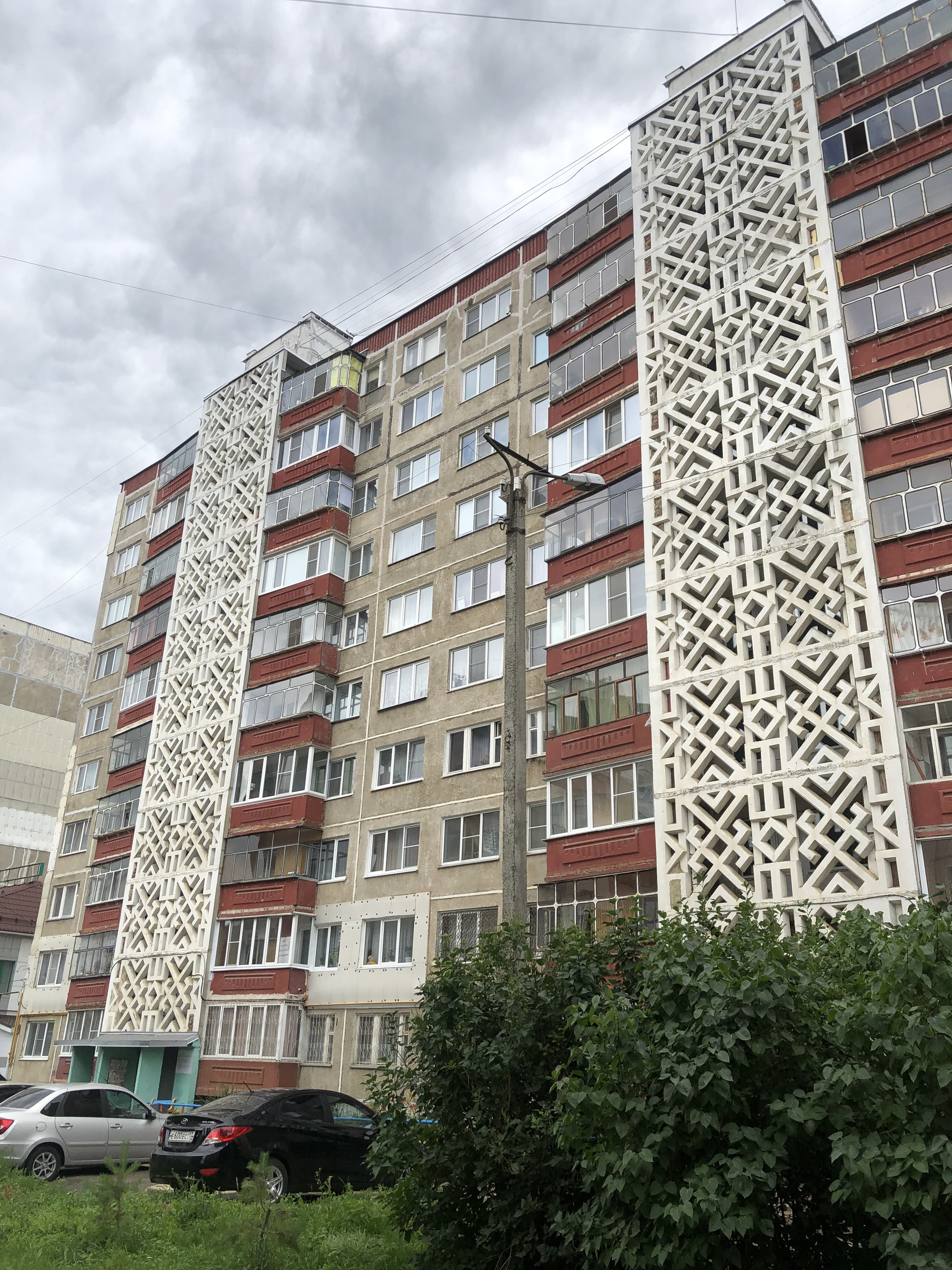 Купить 2-комнатную квартиру, 53 м² по адресу Республика Мордовия, Саранск,  улица Фурманова, 48, 4 этаж за 4 750 000 руб. в Домклик — поиск, проверка,  безопасная сделка с жильем в офисе Сбербанка.