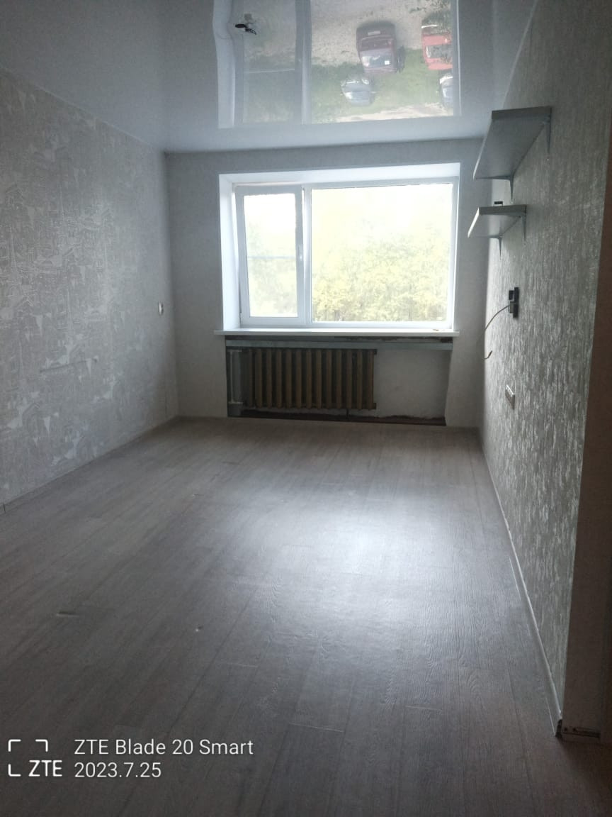 Купить 2-комнатную квартиру, 44.9 м² по адресу Свердловская область,  Красноуфимск, улица Ухтомского, 2, 3 этаж за 2 100 000 руб. в Домклик —  поиск, проверка, безопасная сделка с жильем в офисе Сбербанка.