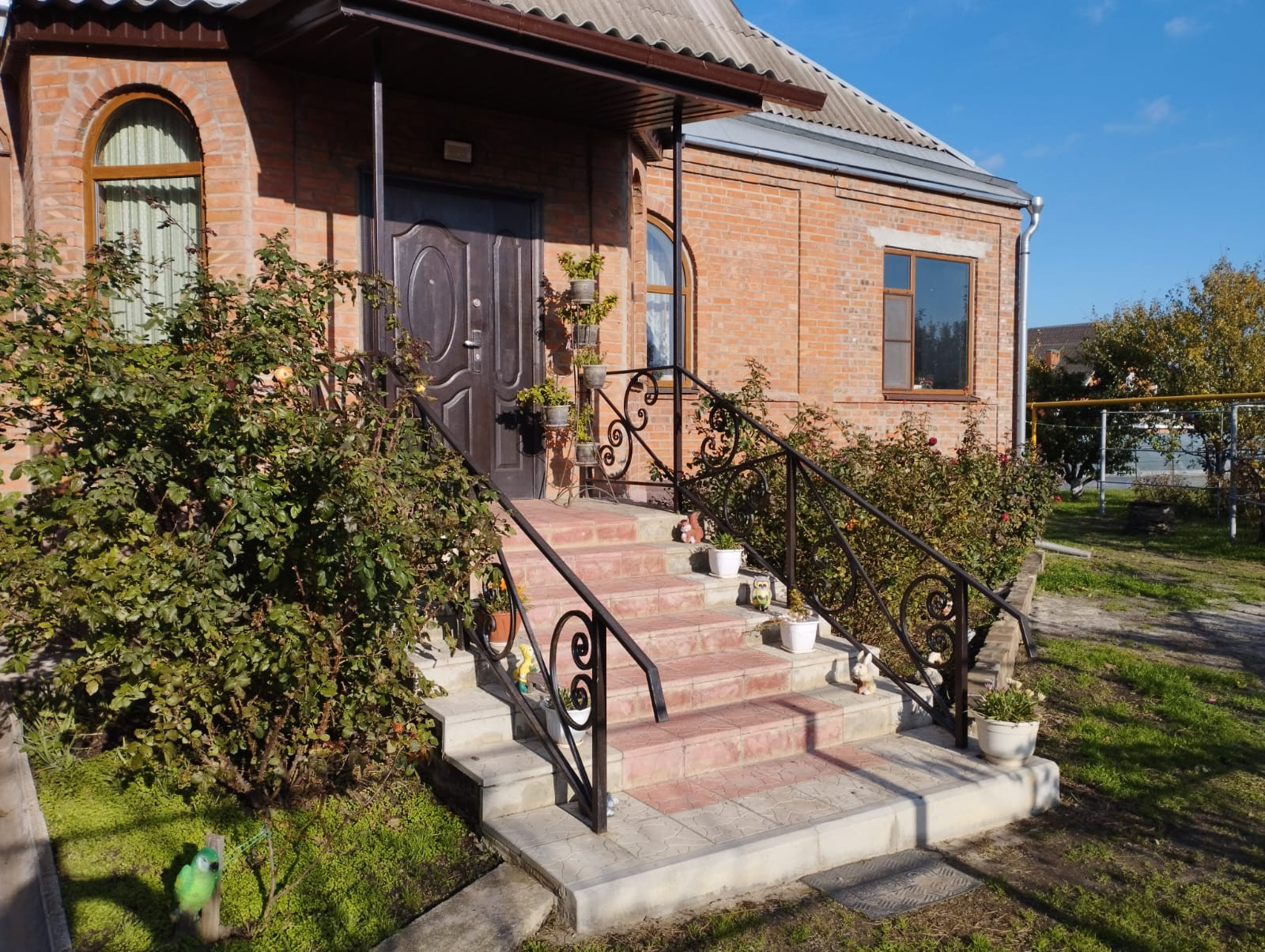 Таганрог петрушино дома. Петрушино таганрог. Таганрог петрушино дома. Таганрог петрушино дома. Новозолотовка ростовская область семикаракорский.