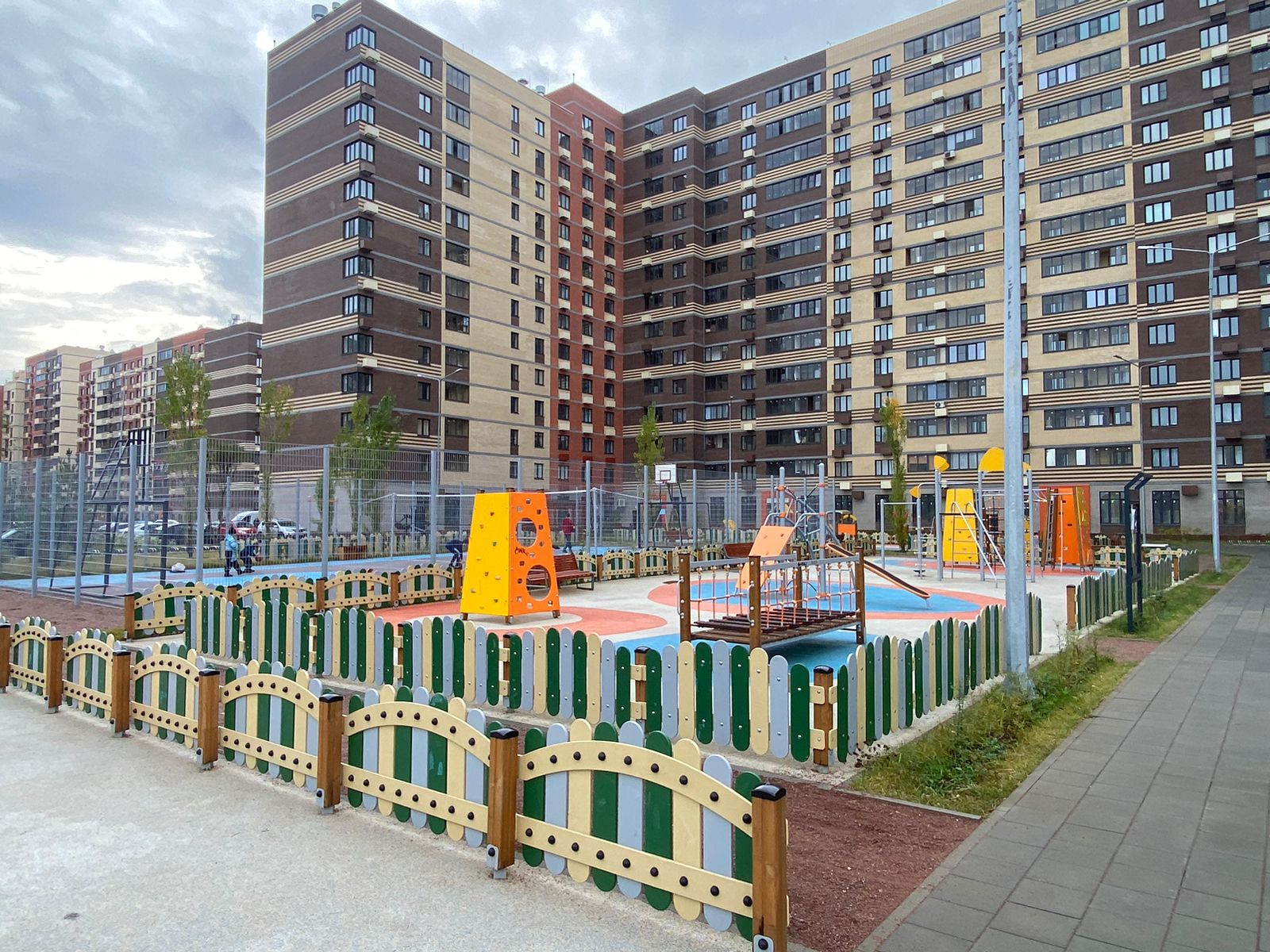Пушкино ул сретенская. Пушкино Сретенская улица 1 фото. Новое Пушкино Сретенская дворы фото.